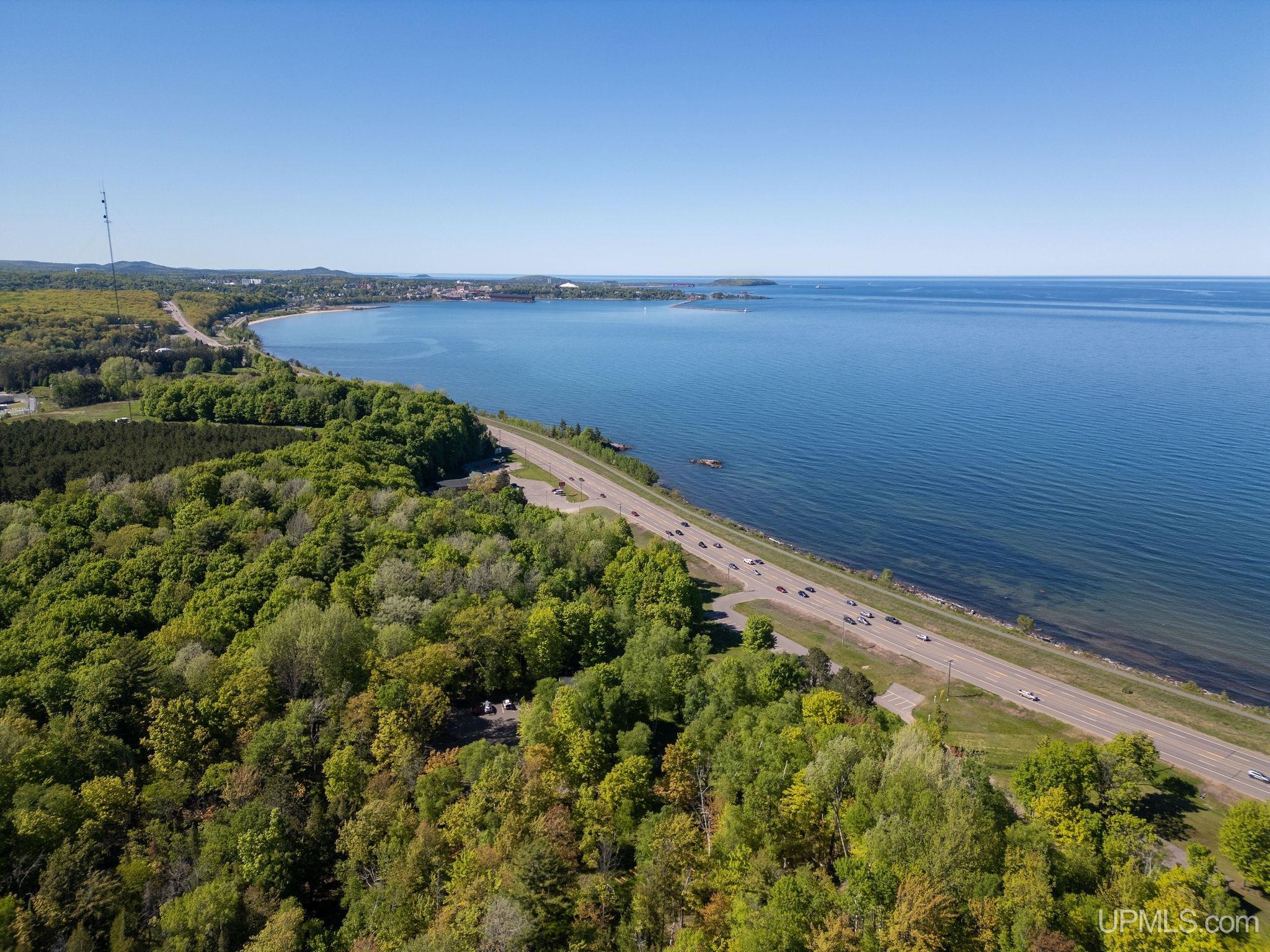 2070 S Us41 Highway, Marquette, MI, 49855