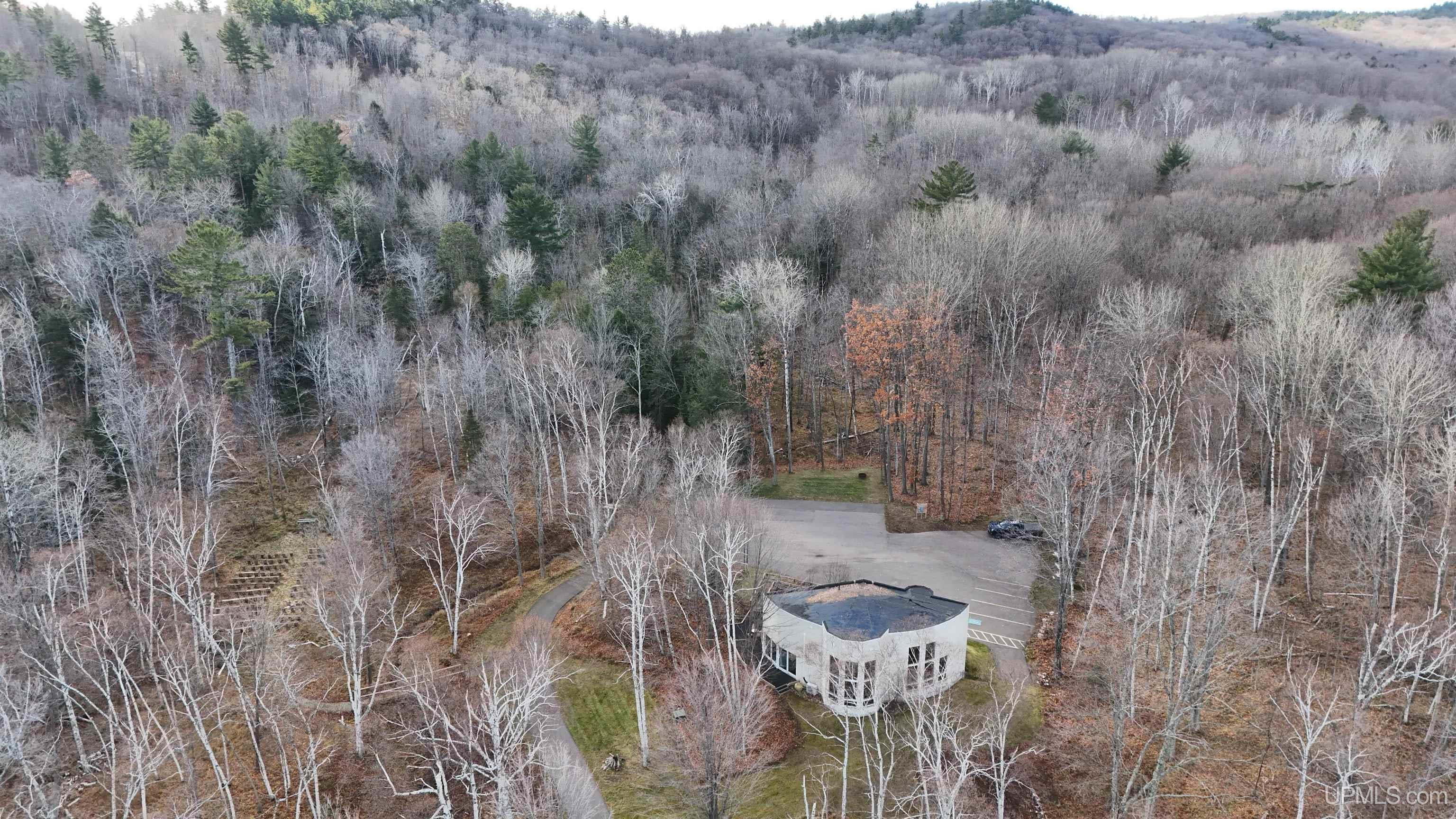 2070 S Us41 Highway, Marquette, MI, 49855