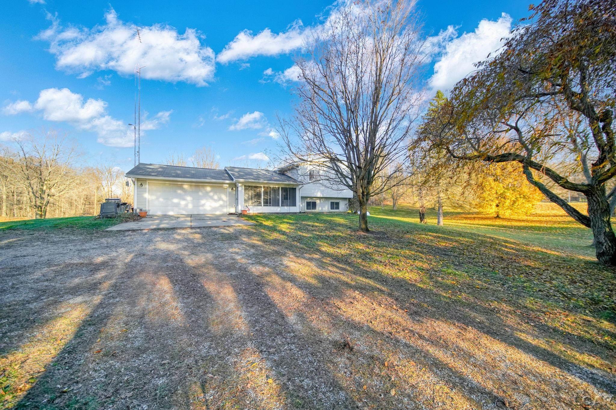 Homes for sale in Manitou Beach, MI | 15300 Rome Rd, Manitou Beach, MI 49253 | MLS# 50194449