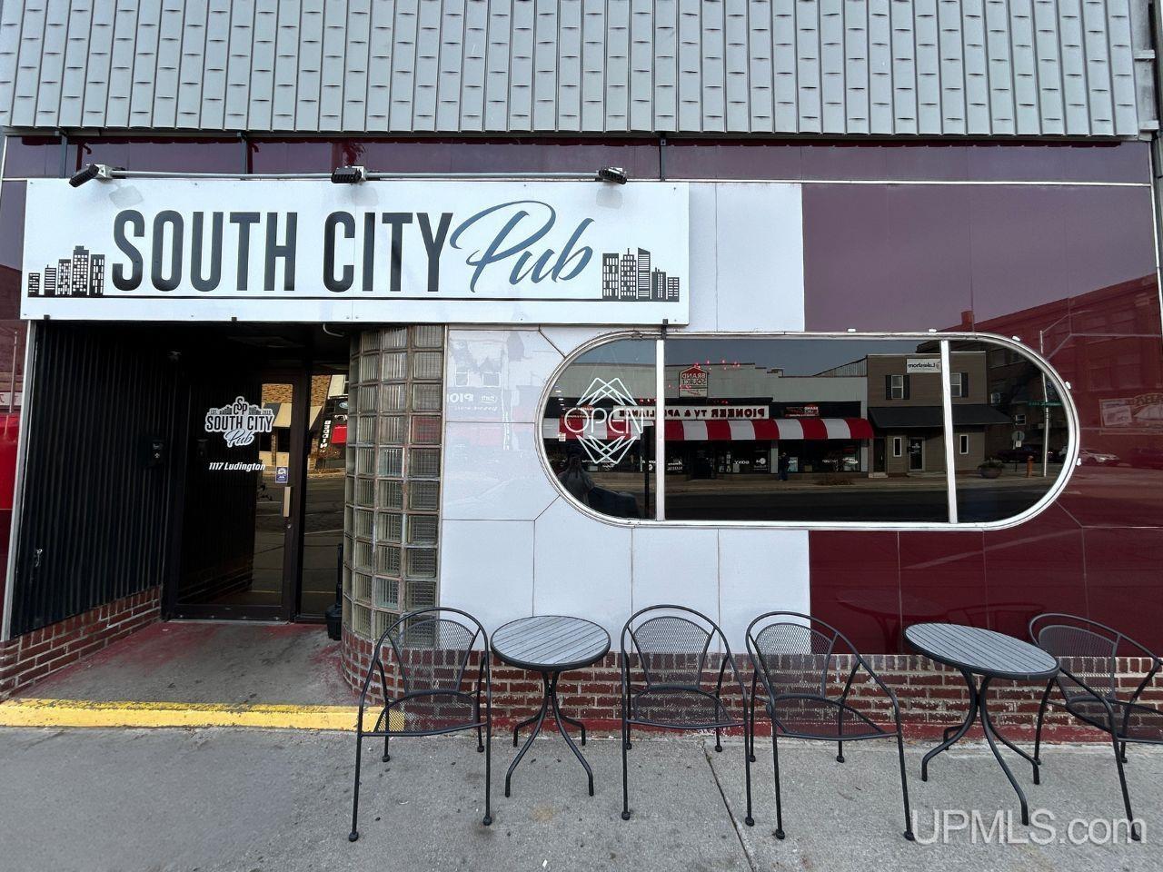 1117 Ludington Street - Real estate property