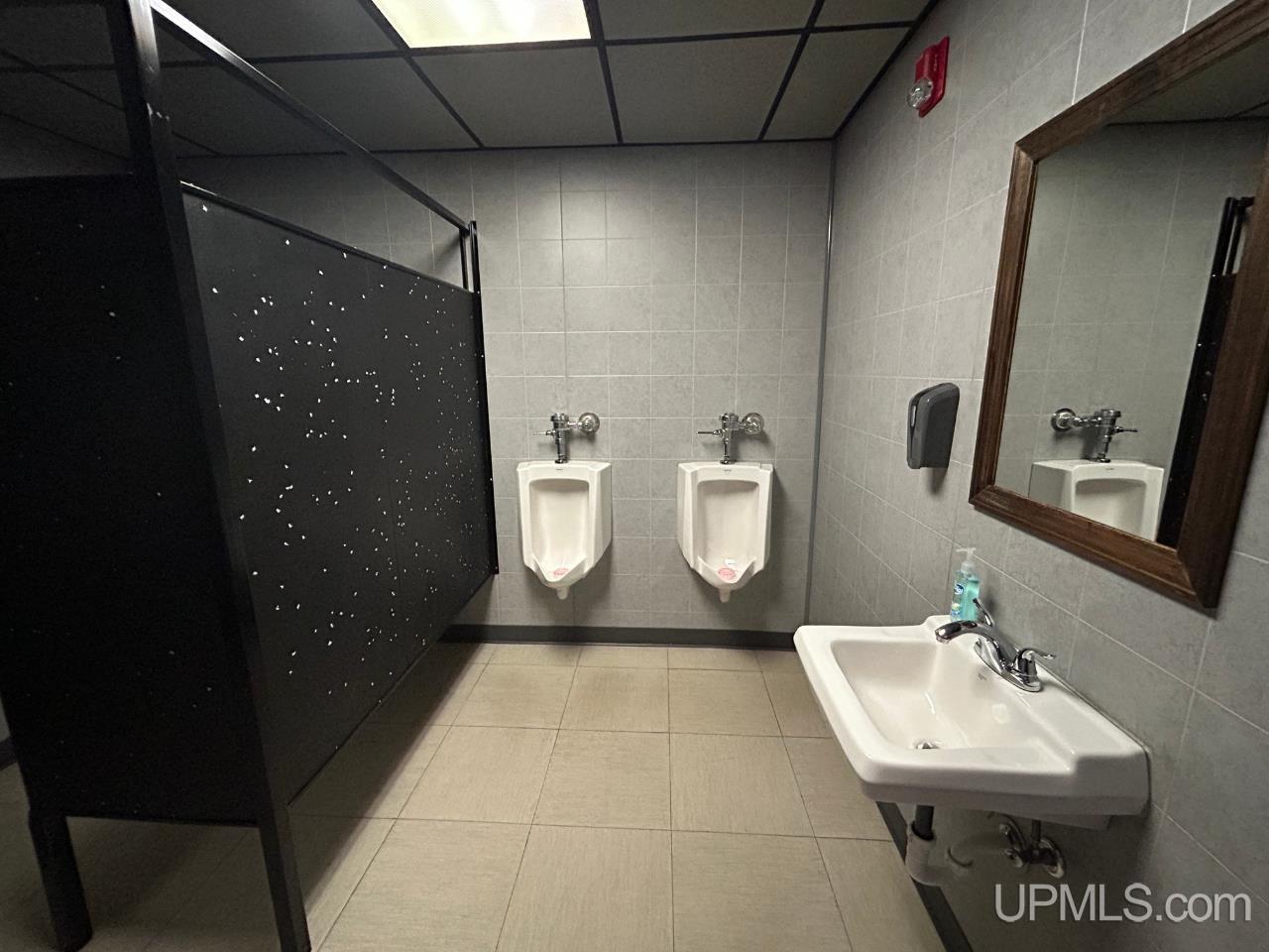 1117 Ludington Street, Escanaba, MI, 49829