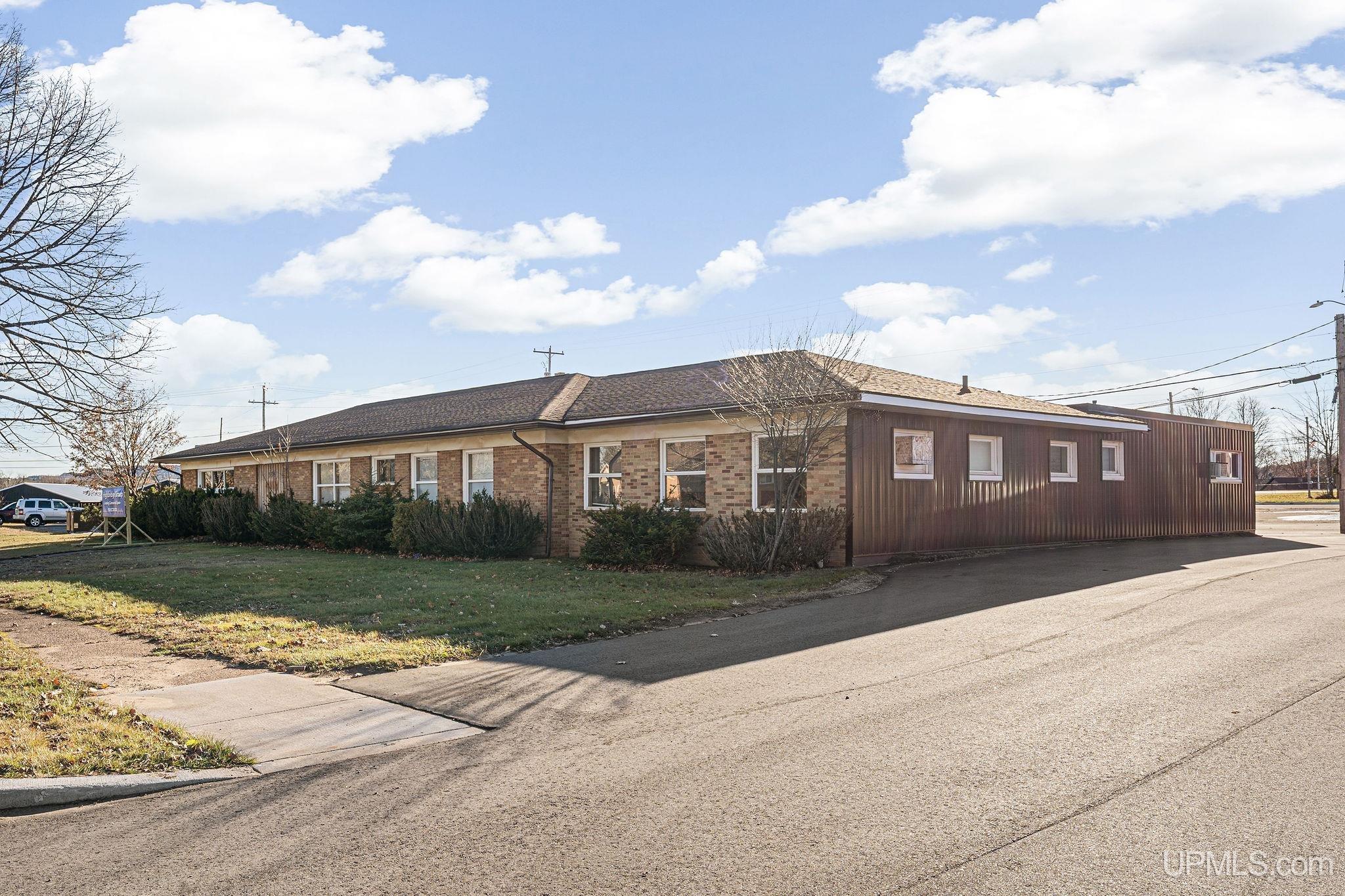 MLS 50194703 Large photo number 2 