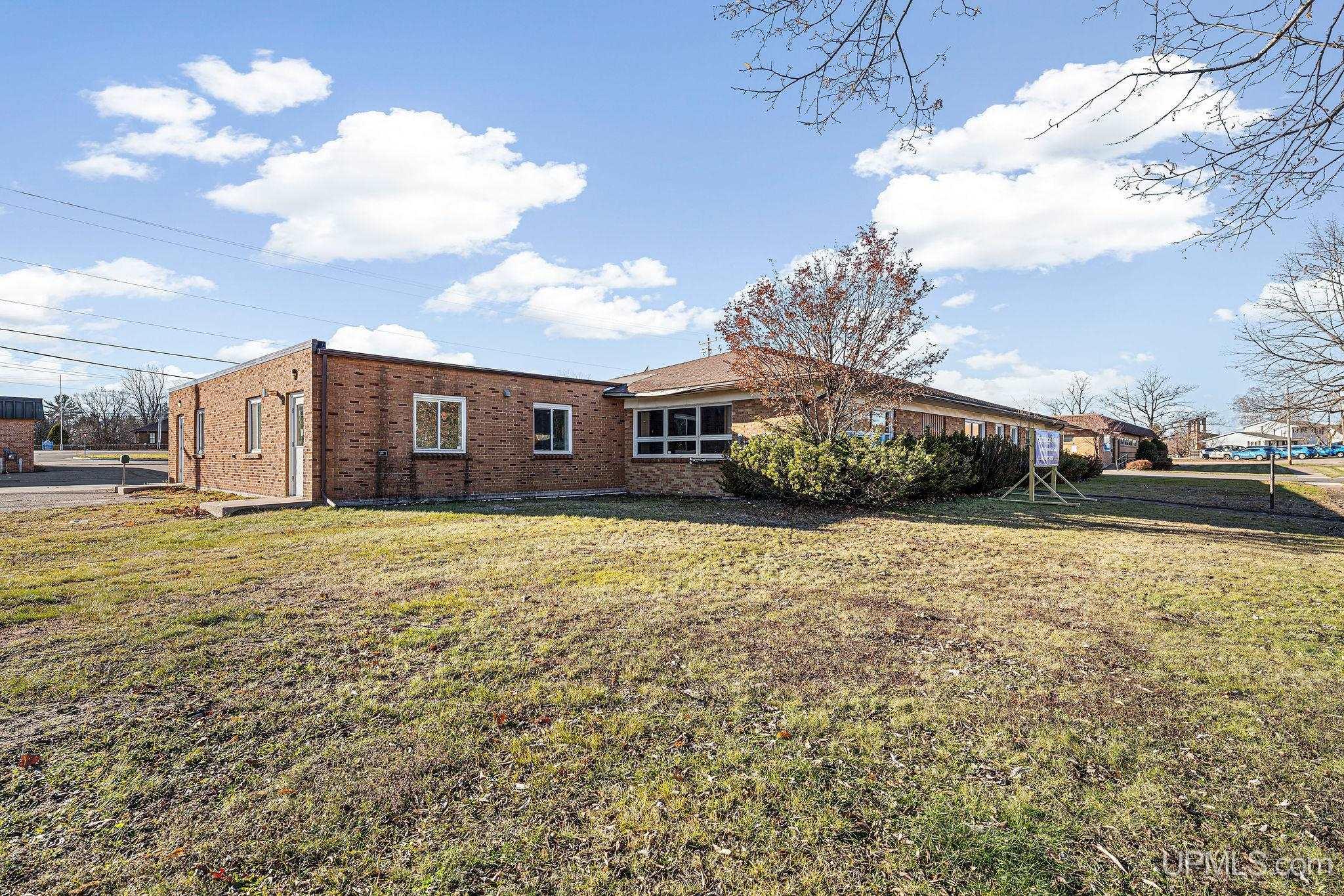 MLS 50194703 Large photo number 4 