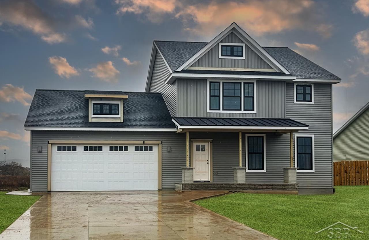 8657 Foxtail Trail Street, Freeland, MI, 48623