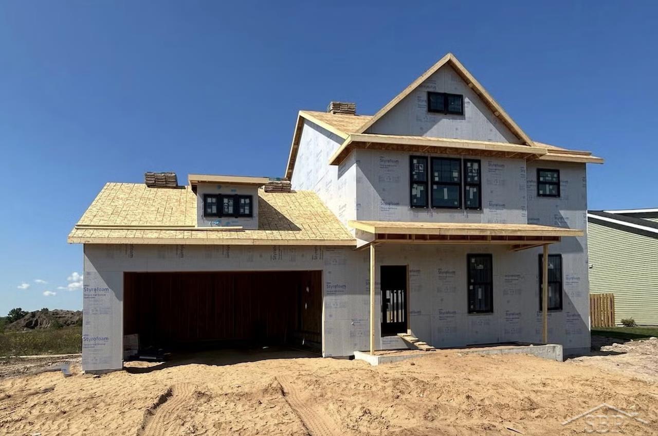 8657 Foxtail Trail Street, Freeland, MI, 48623