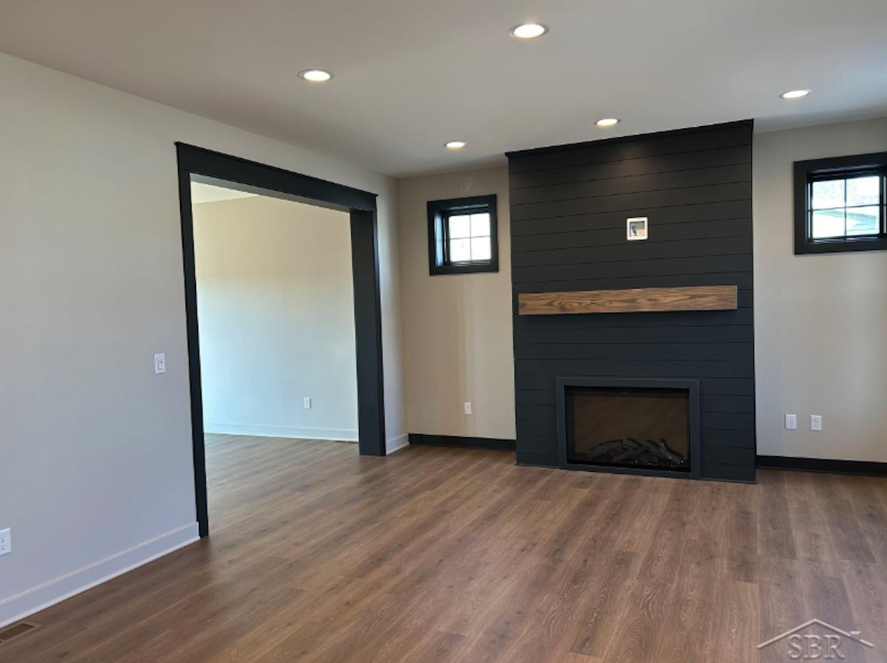 8657 Foxtail Trail Street, Freeland, MI, 48623