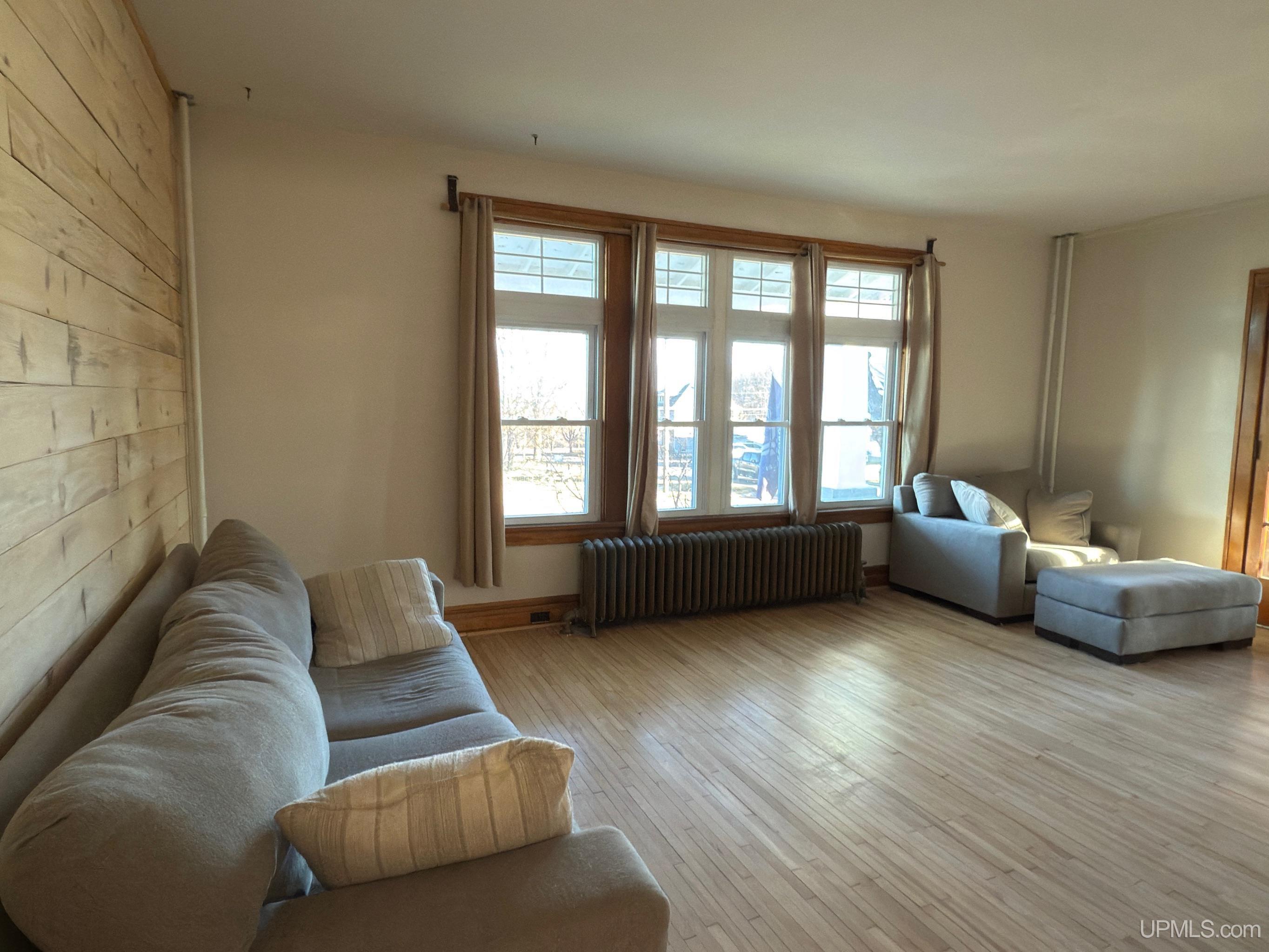 118 S Fifth Street, Crystal Falls, MI, 49920