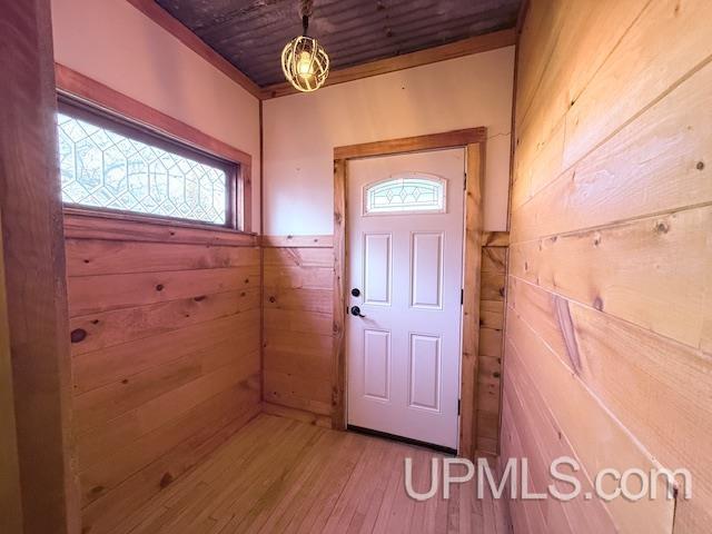 118 S Fifth Street, Crystal Falls, MI, 49920