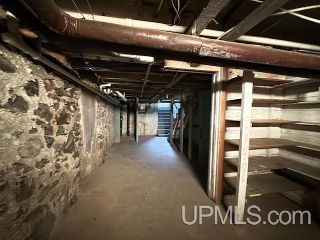 118 S Fifth Street, Crystal Falls, MI, 49920