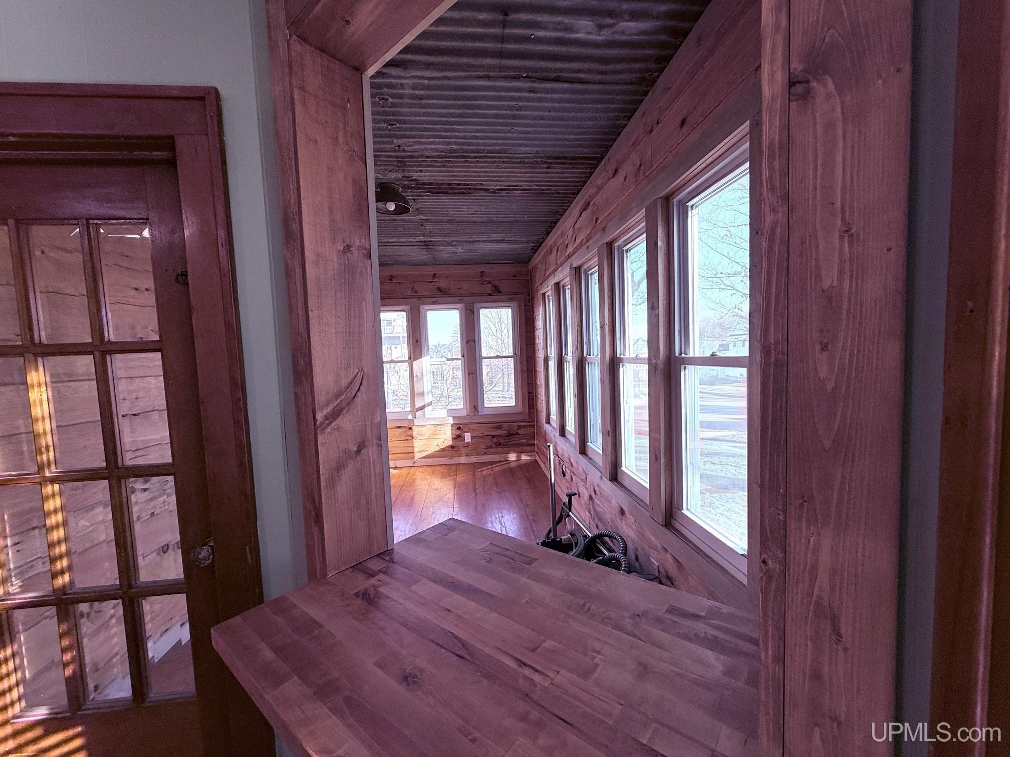 118 S Fifth Street, Crystal Falls, MI, 49920