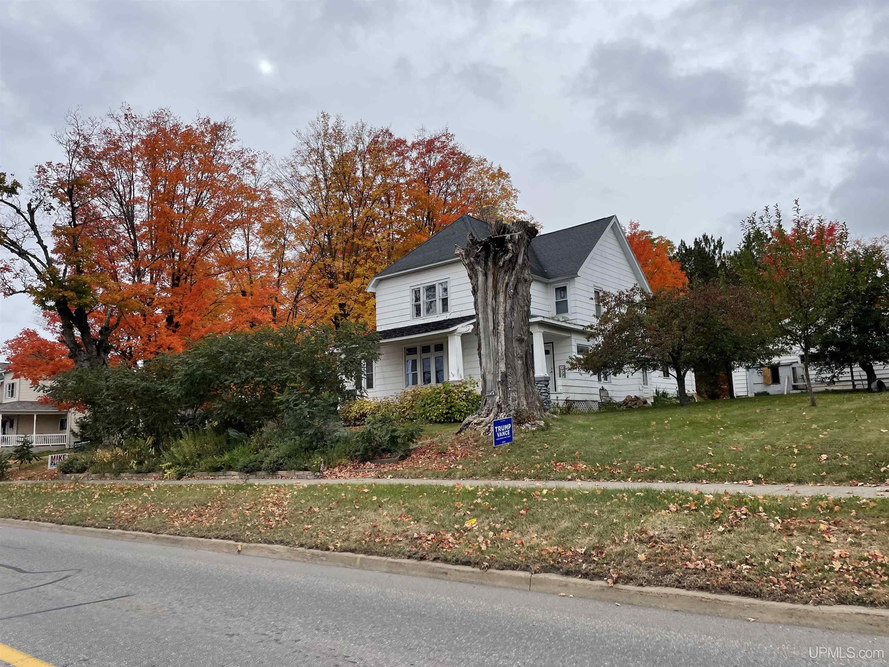 118 S Fifth Street, Crystal Falls, MI, 49920