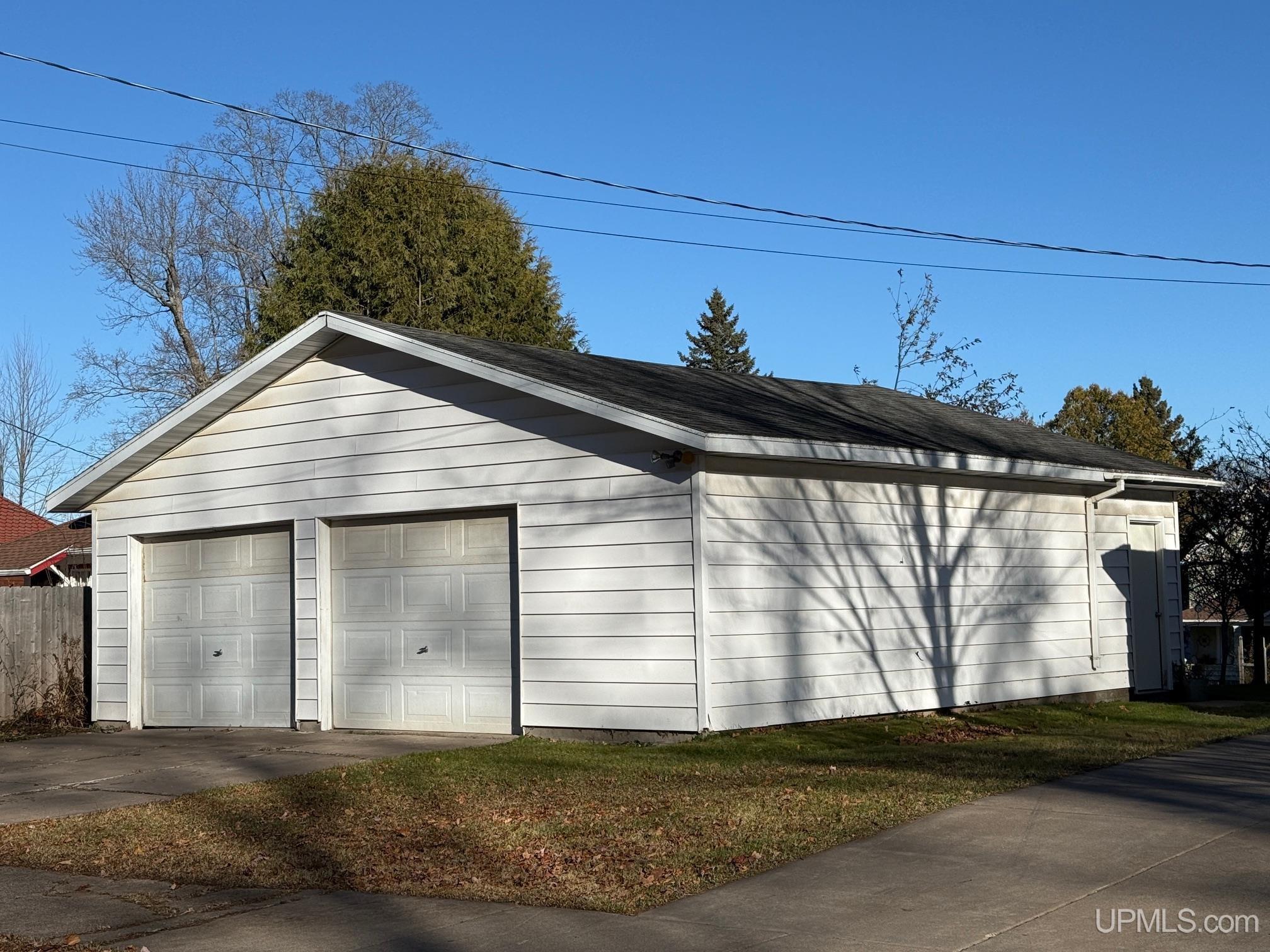 118 S Fifth Street, Crystal Falls, MI, 49920