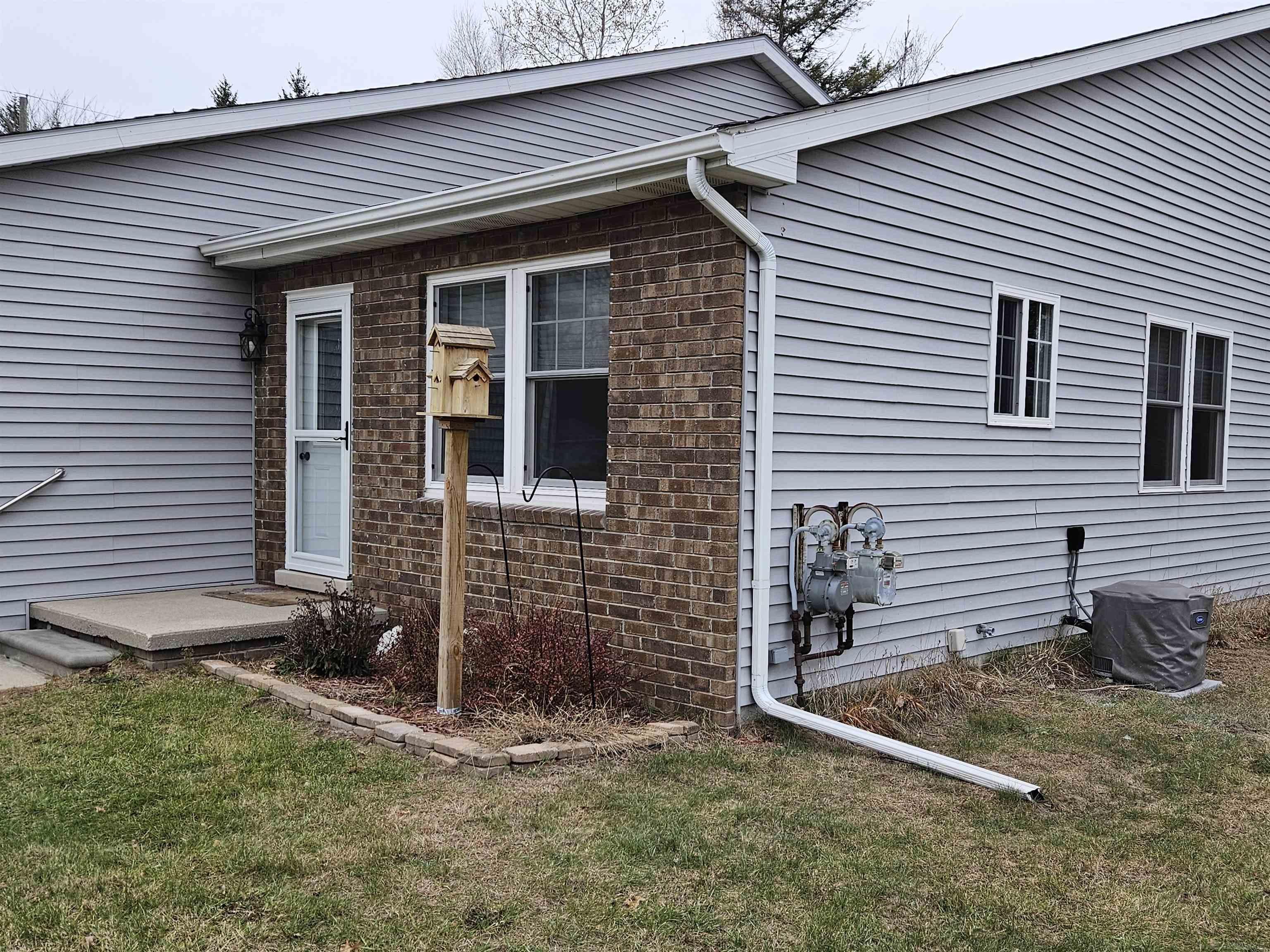 Homes for sale in Fort Gratiot, MI | 3865 Krafft Rd, Fort Gratiot, MI 48059 | MLS# 50194788