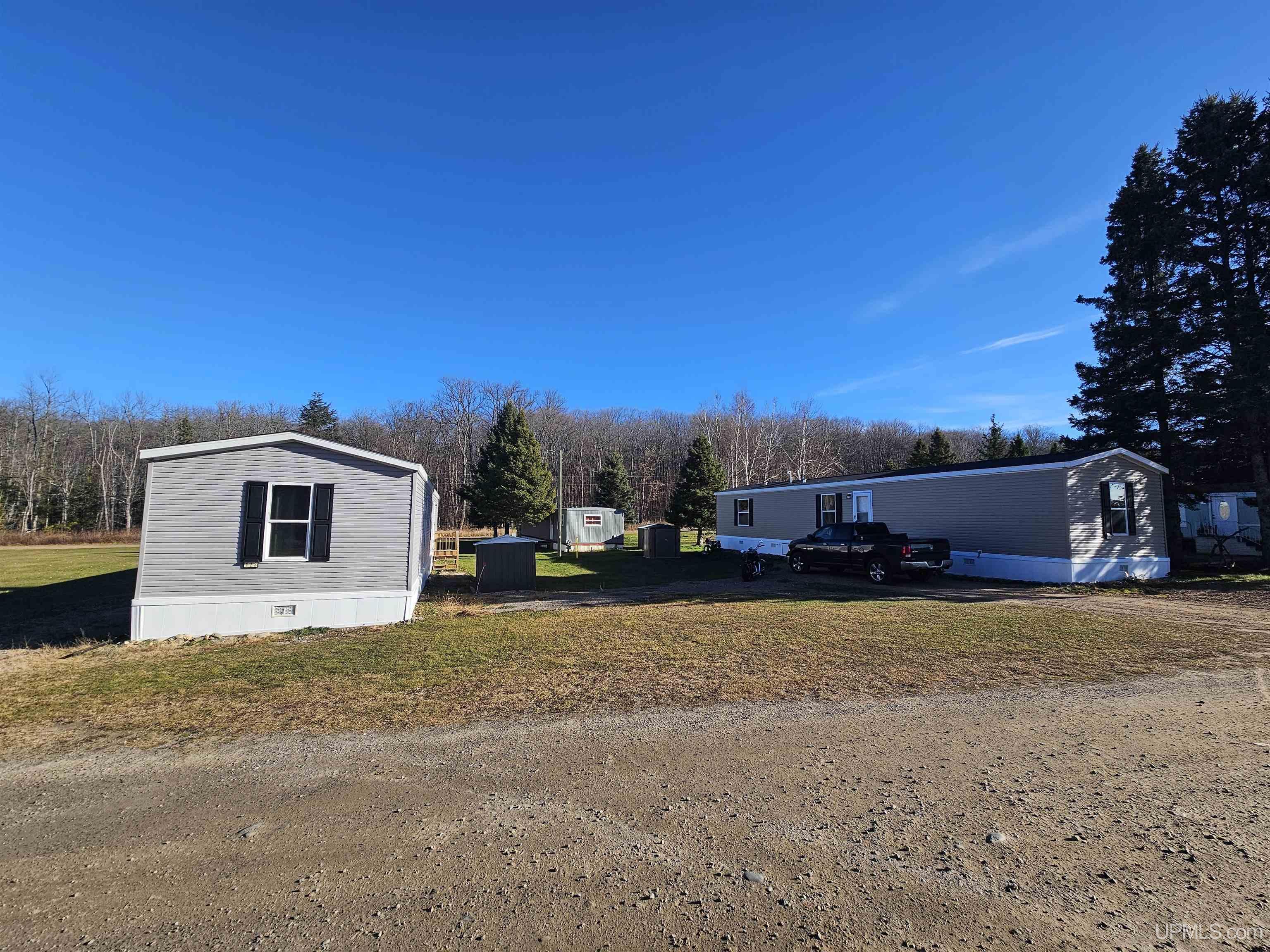 MLS 50194846 Large photo number 4 