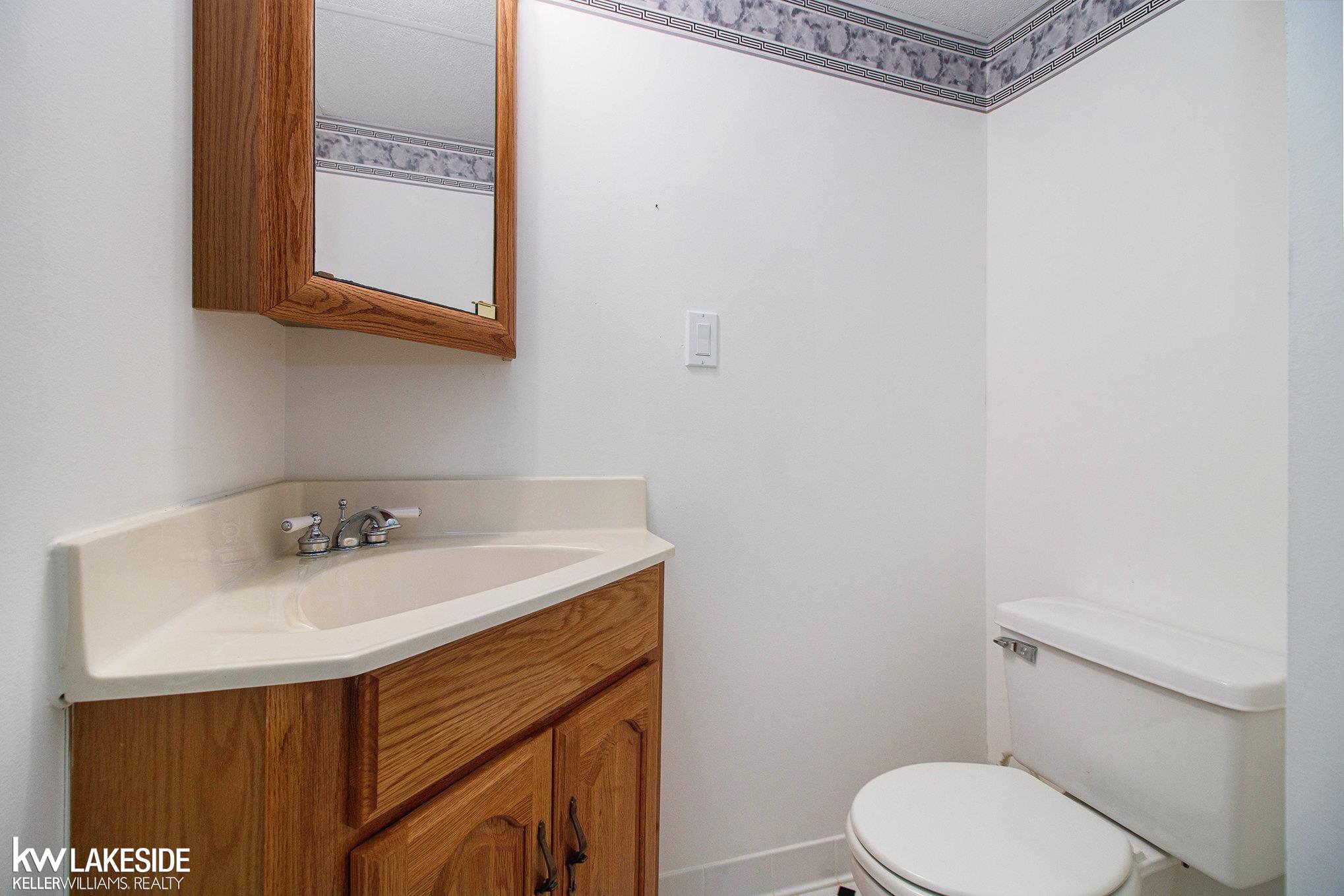 28306 Universal Drive photo 13