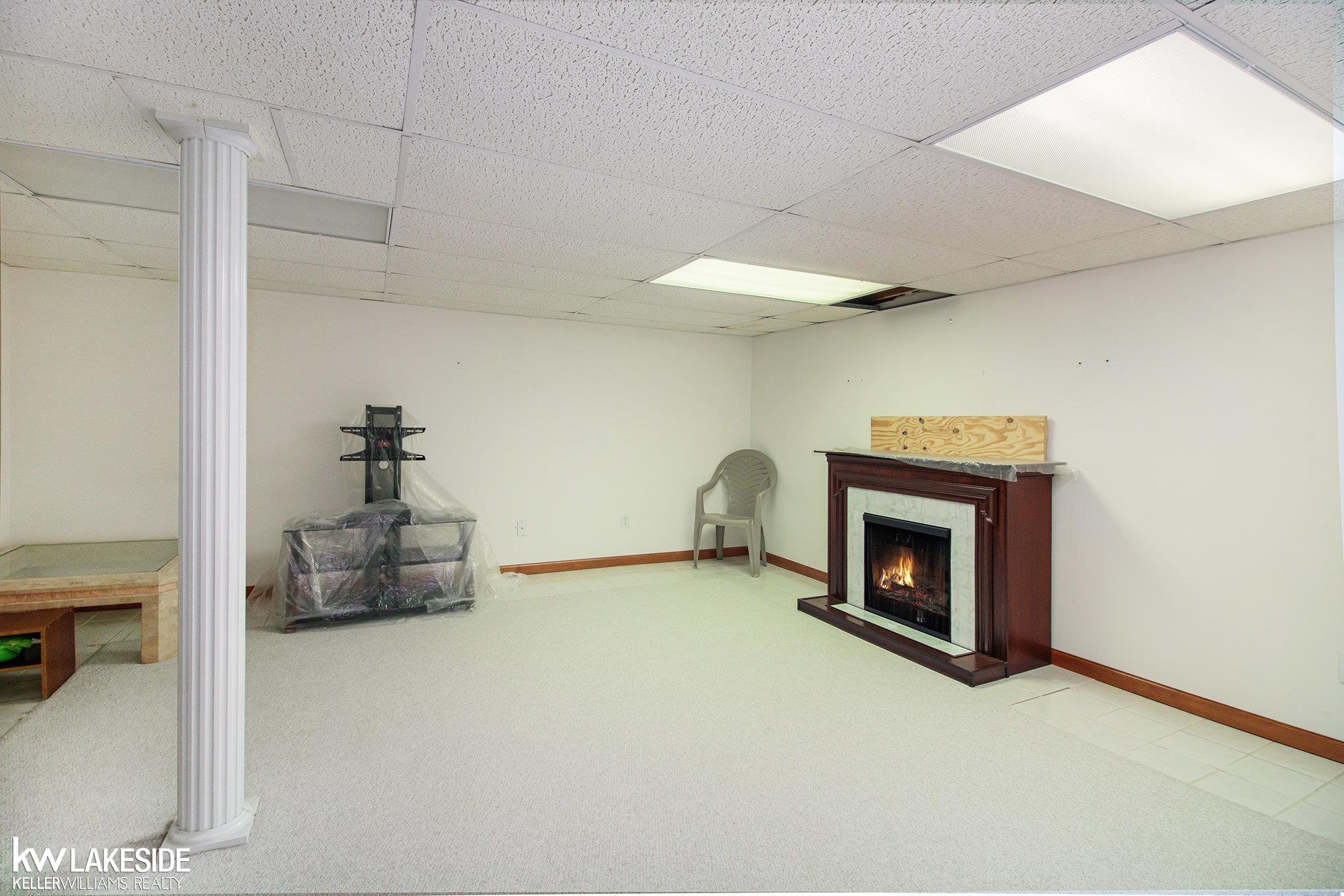 28306 Universal Drive photo 14