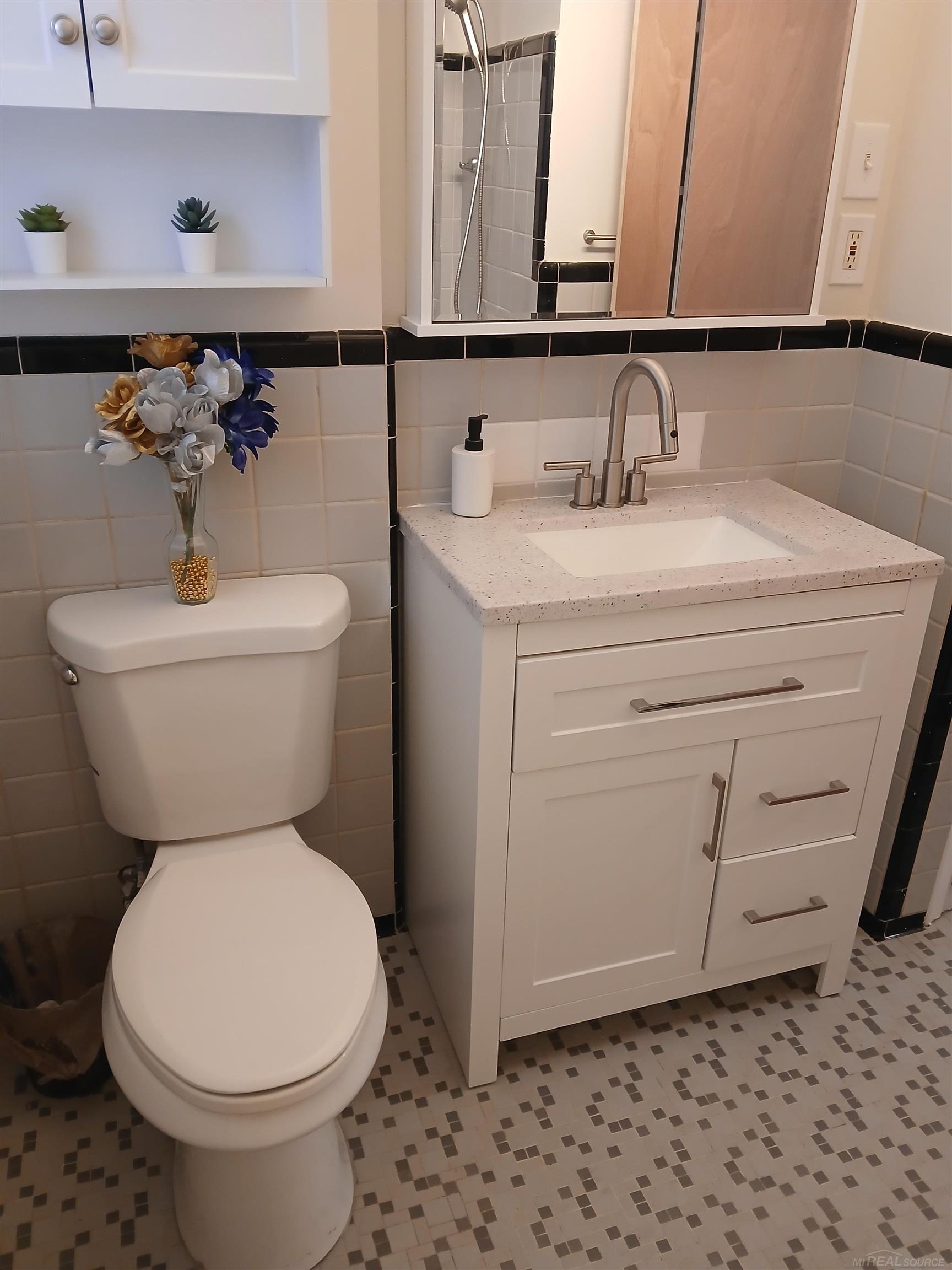 27247 Leroy Drive, Roseville, MI, 48066