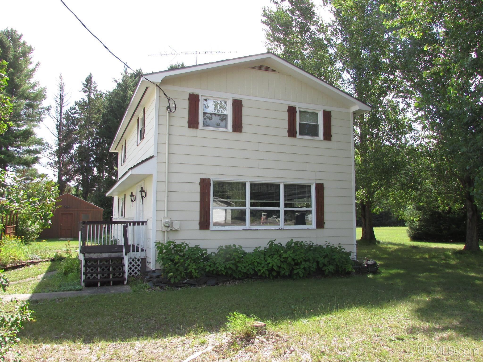 Photo 2 of Single family home for sale at 11985 Hwy M 38, Pelkie, MI 49958 | MLS# 50195372 | Listing updated on 2026-09-01