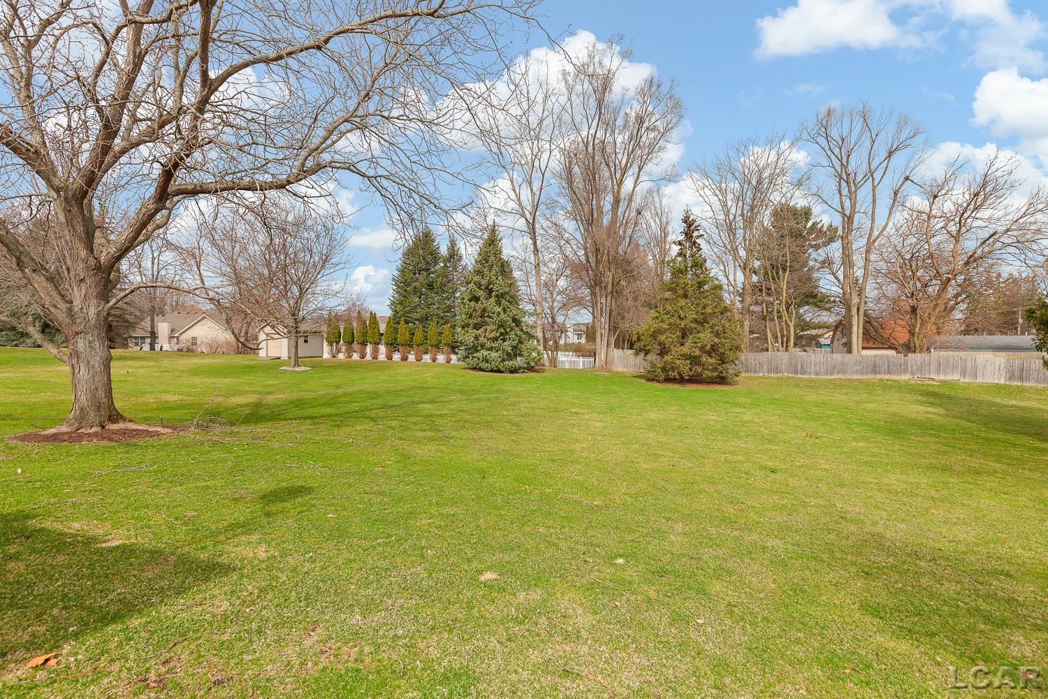 618 Nokomis Drive, Tecumseh, MI, 49286