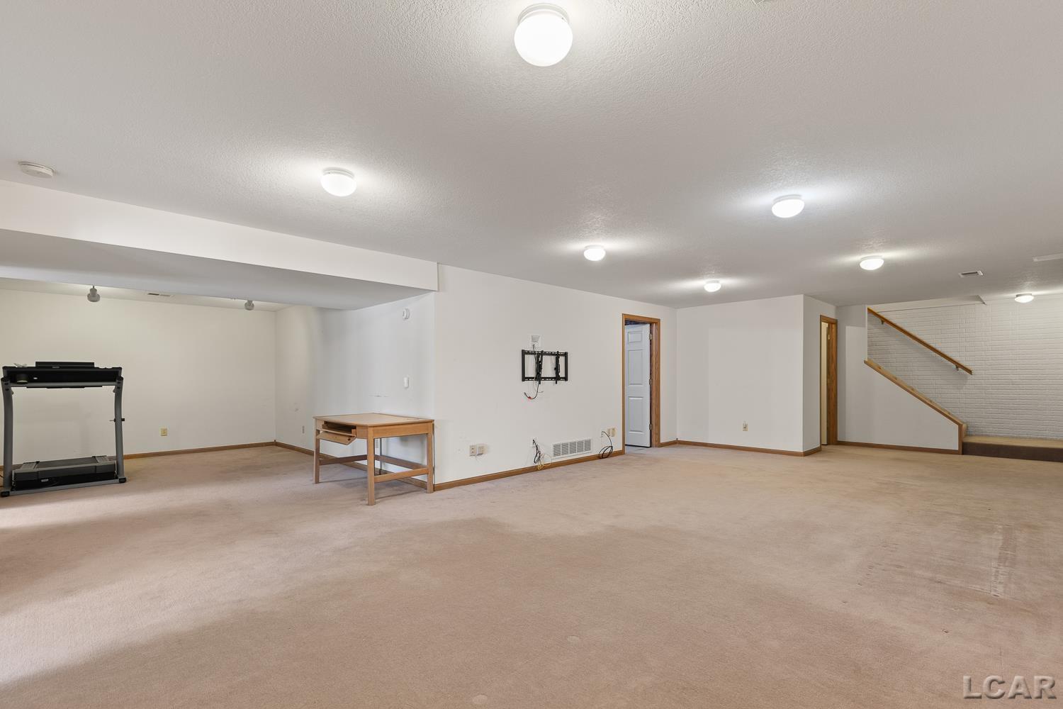 618 Nokomis Drive, Tecumseh, MI, 49286