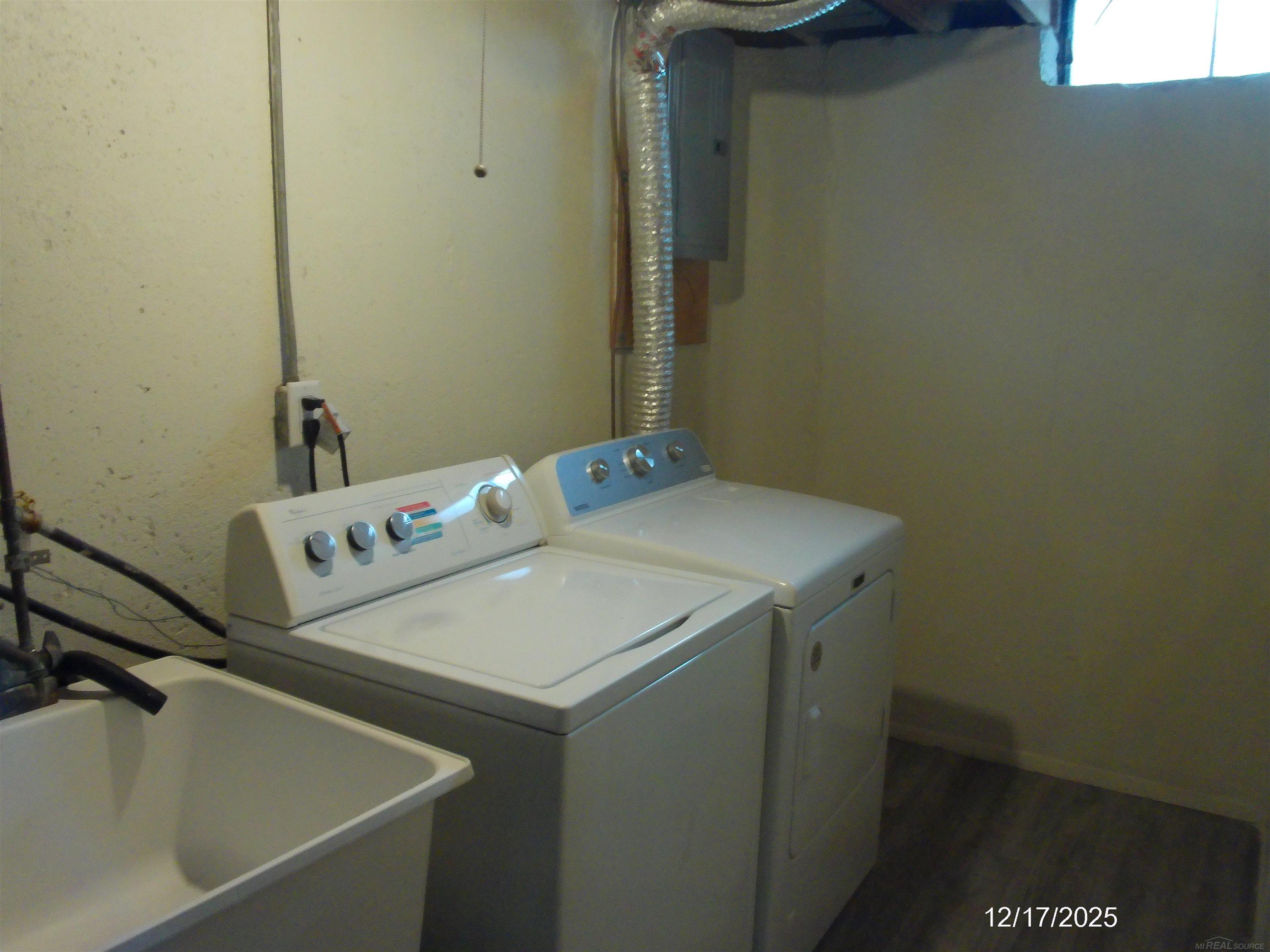 33828 Stonewood Drive, Sterling Heights, MI, 48312