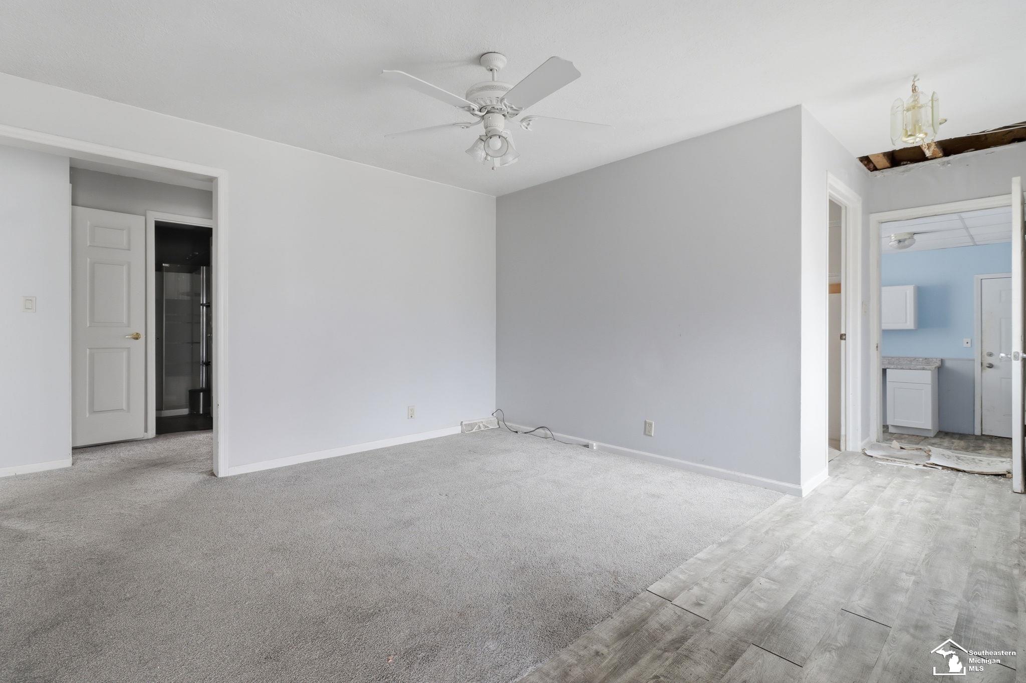 15601 Bak Road, Van Buren Twp, MI, 48111-3505