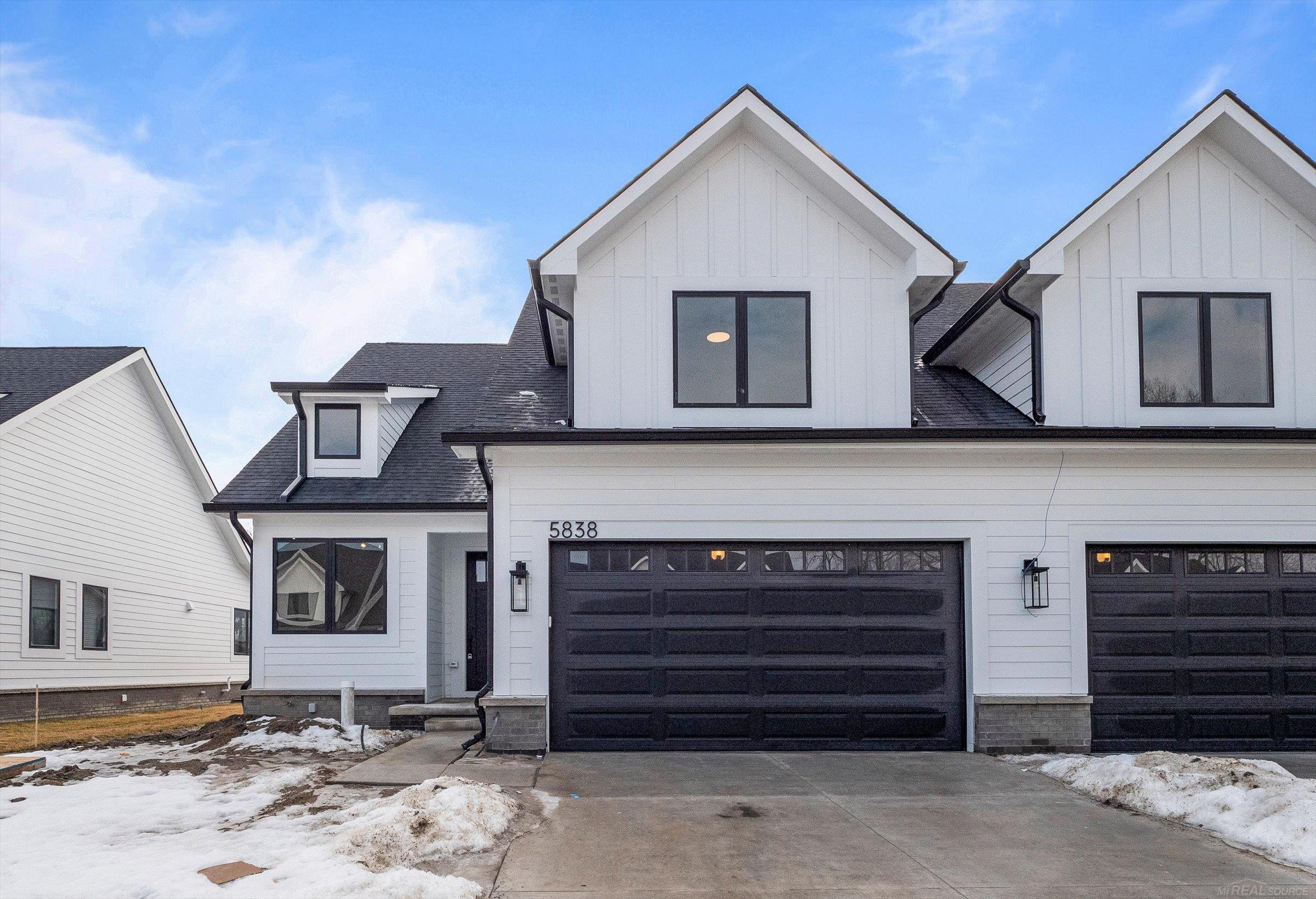 10966 S Stakes Road, Greenville, MI, 48838-9467