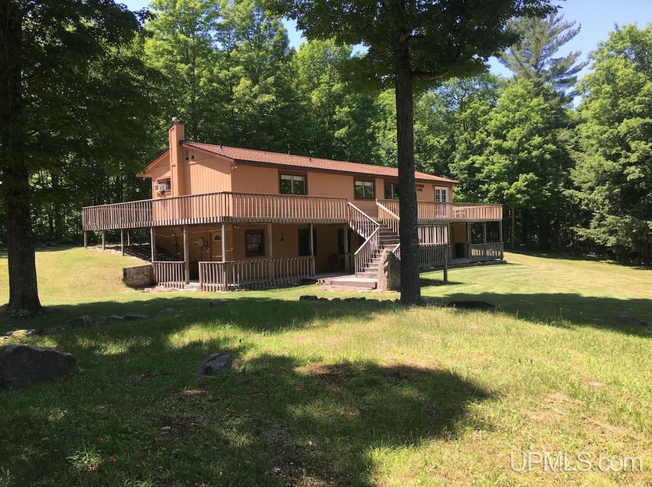 8285 Peter White Road, Deerton, MI, 49822