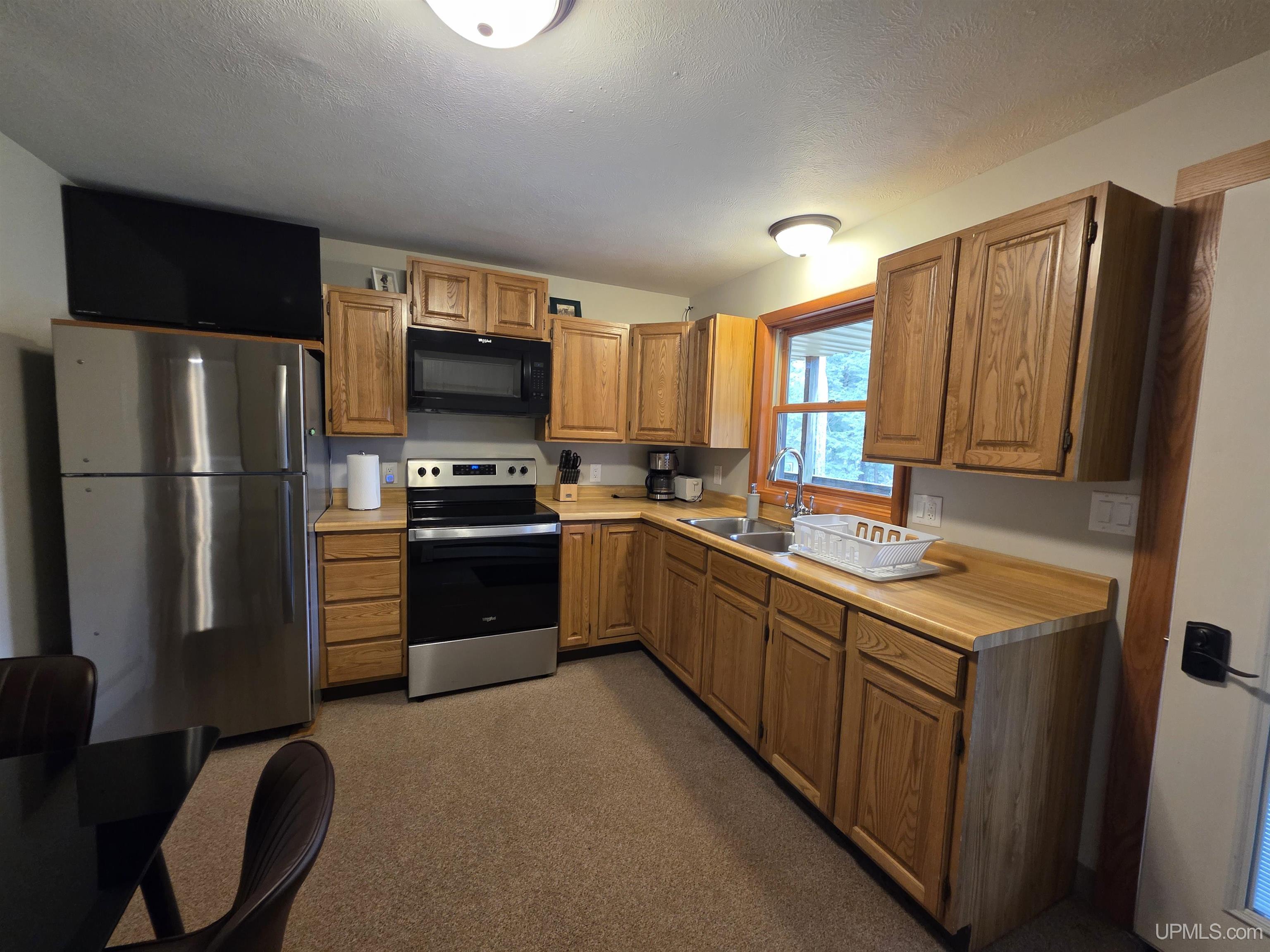 8285 Peter White Road, Deerton, MI, 49822