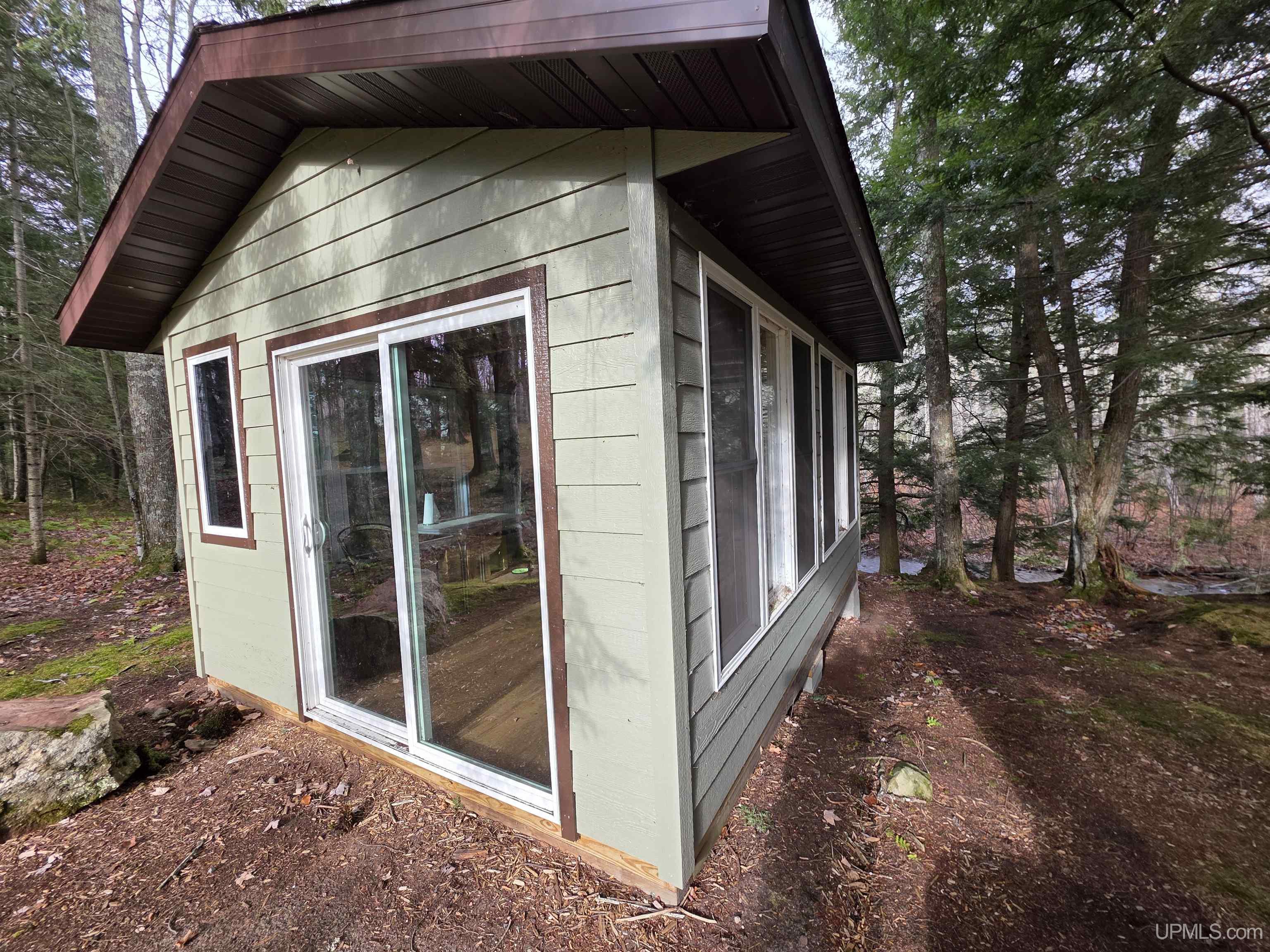 8285 Peter White Road, Deerton, MI, 49822