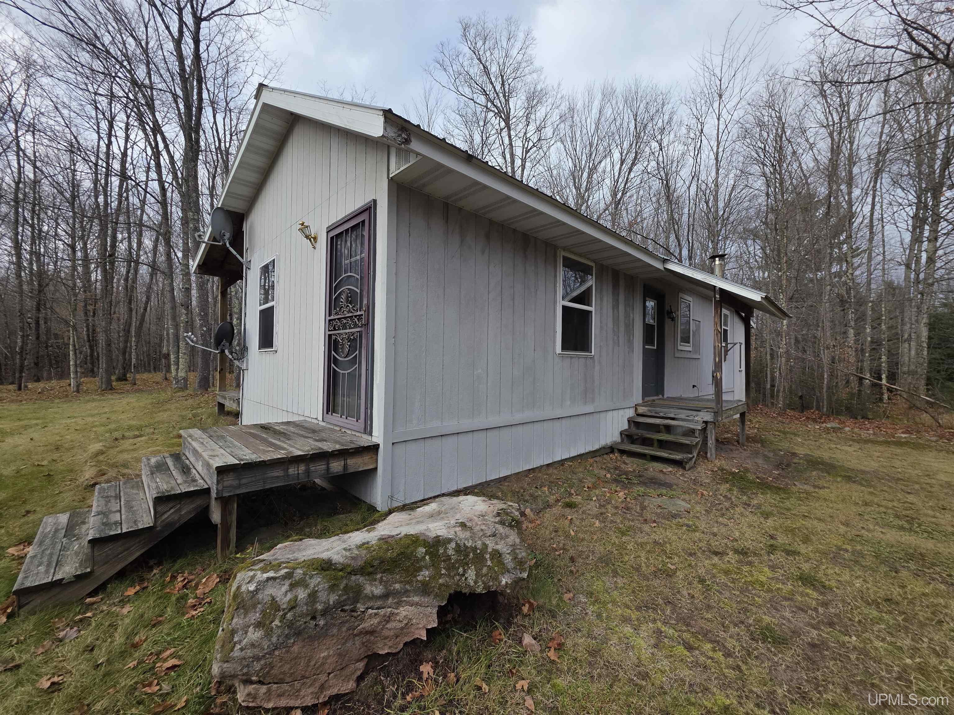 8285 Peter White Road, Deerton, MI, 49822