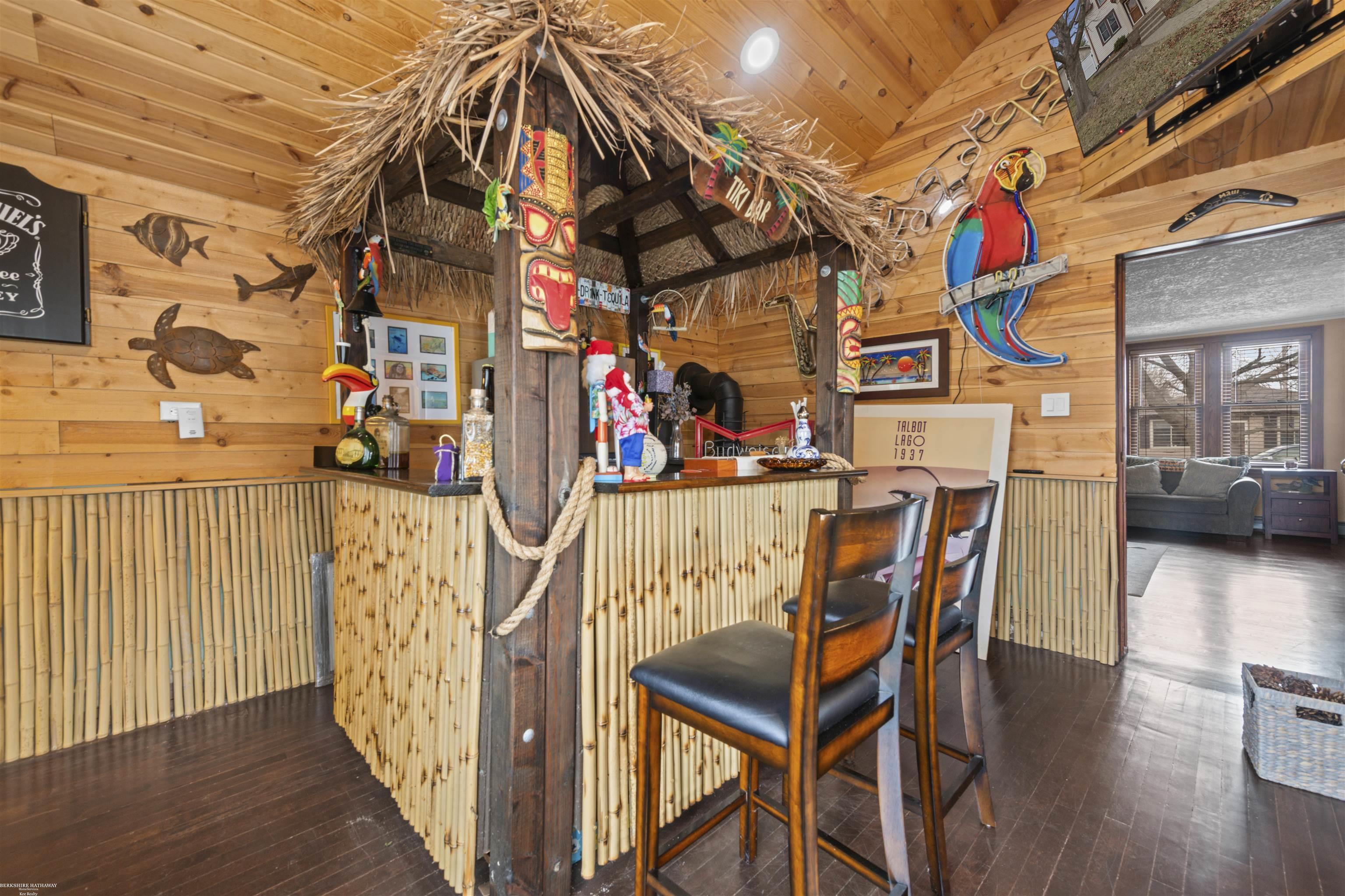 22437 Milner Street, Saint Clair Shores, MI, 48081