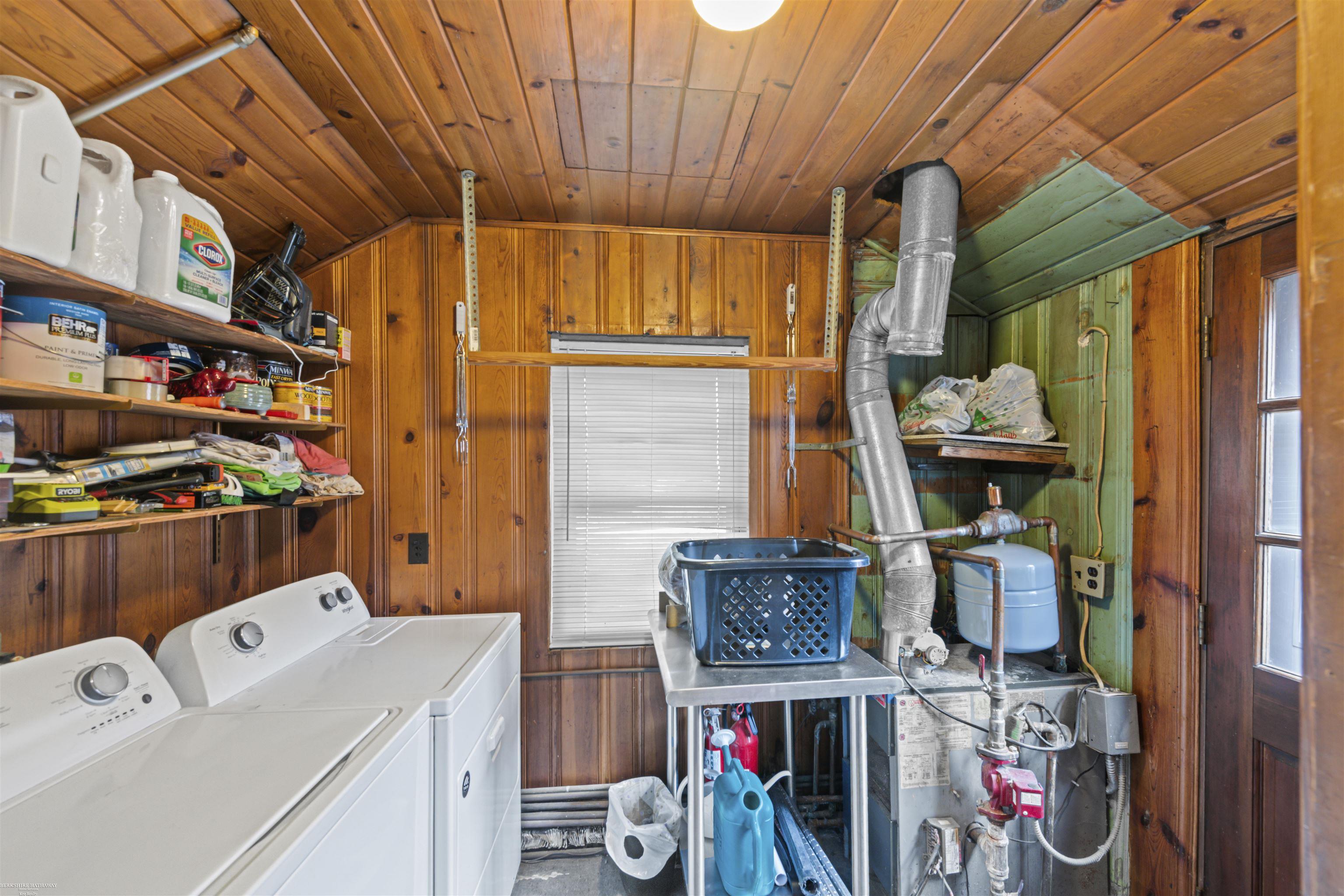 22437 Milner Street, Saint Clair Shores, MI, 48081