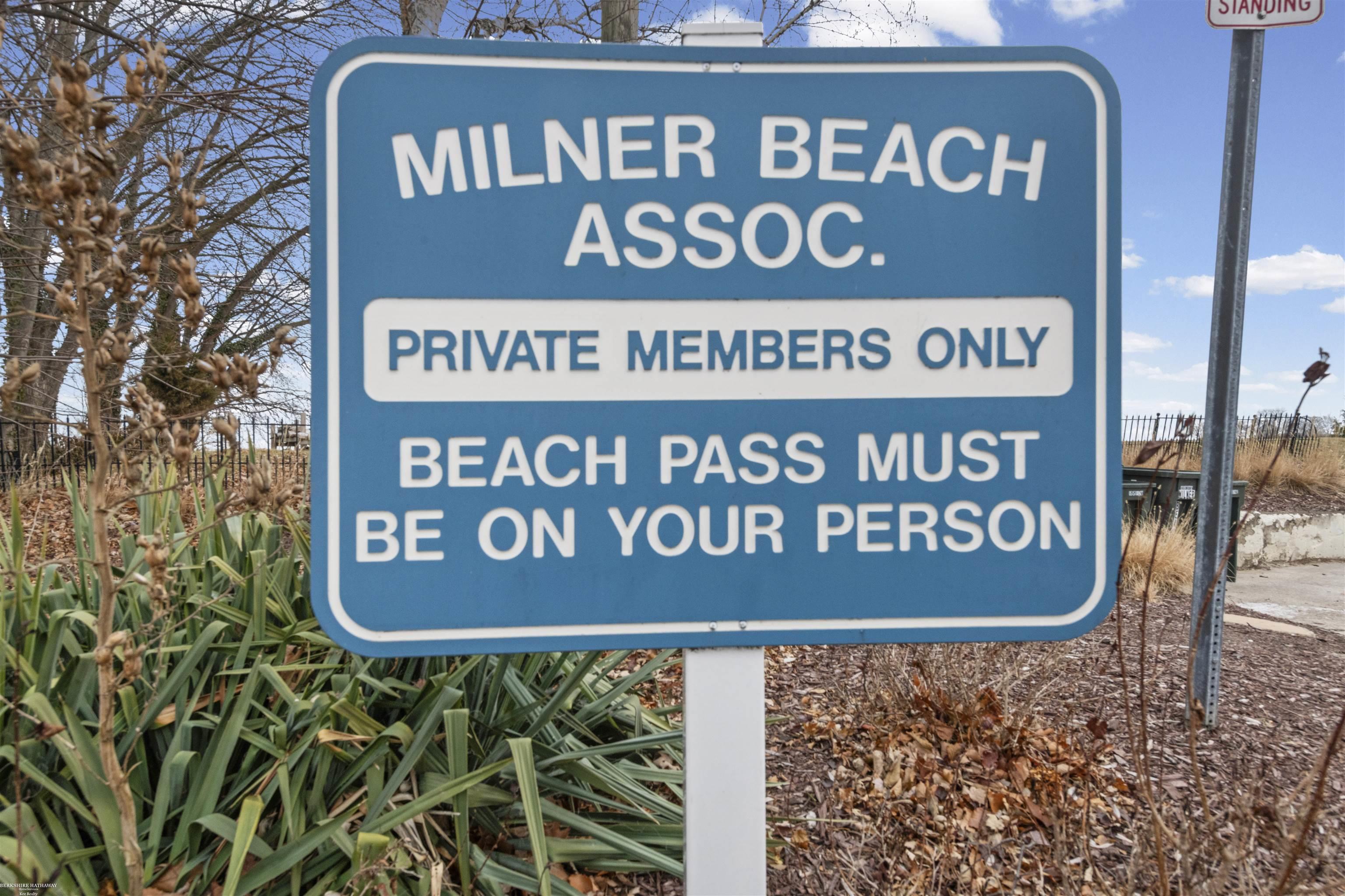 22437 Milner Street, Saint Clair Shores, MI, 48081