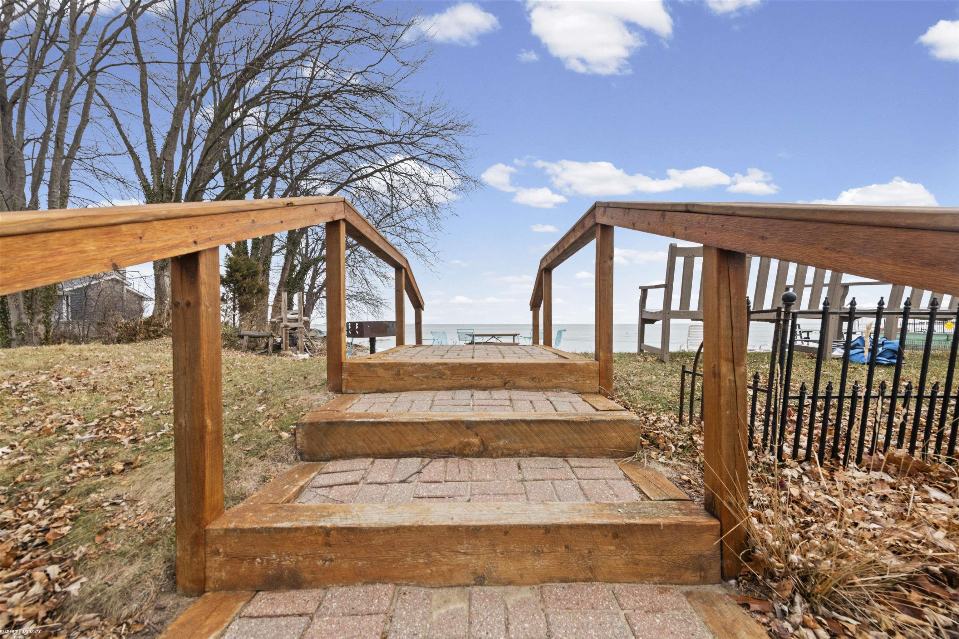 22437 Milner Street, Saint Clair Shores, MI, 48081