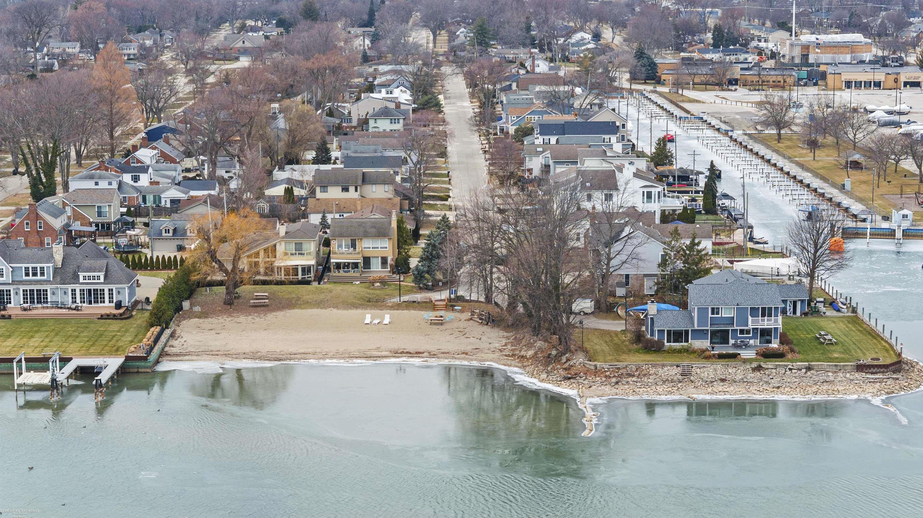 22437 Milner Street, Saint Clair Shores, MI, 48081