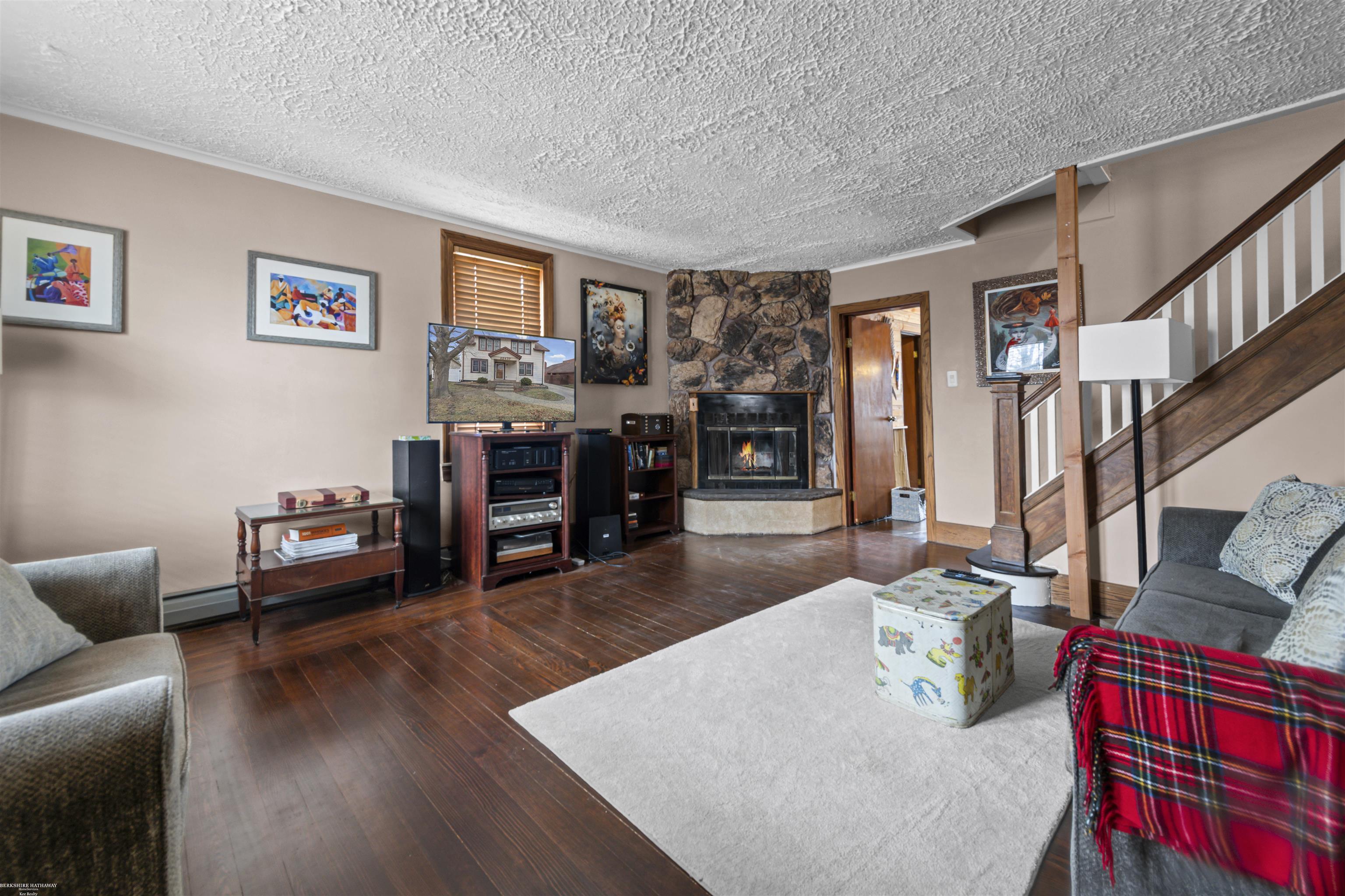 22437 Milner Street, Saint Clair Shores, MI, 48081