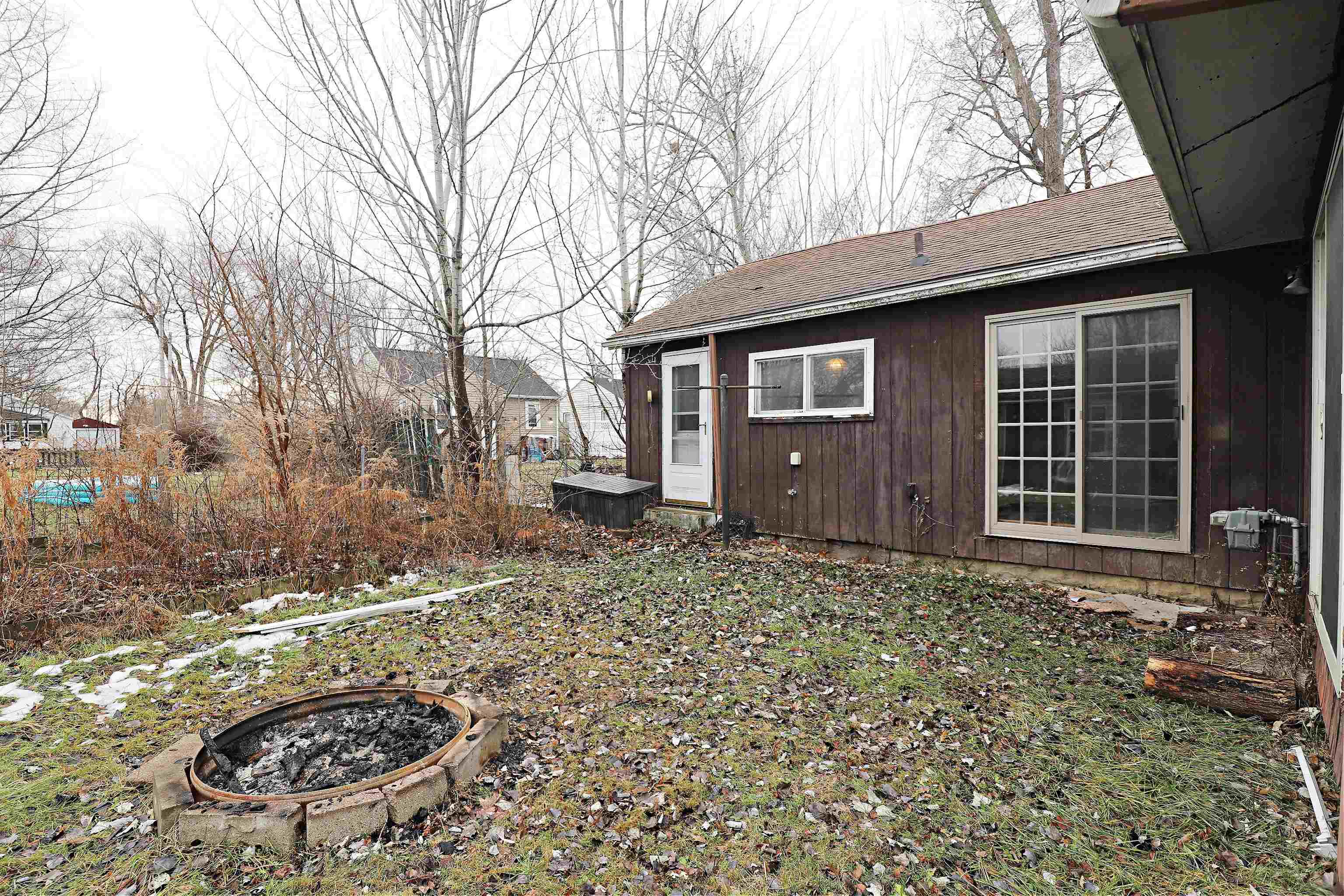 1450 Carman, Burton, MI 48529 Photo