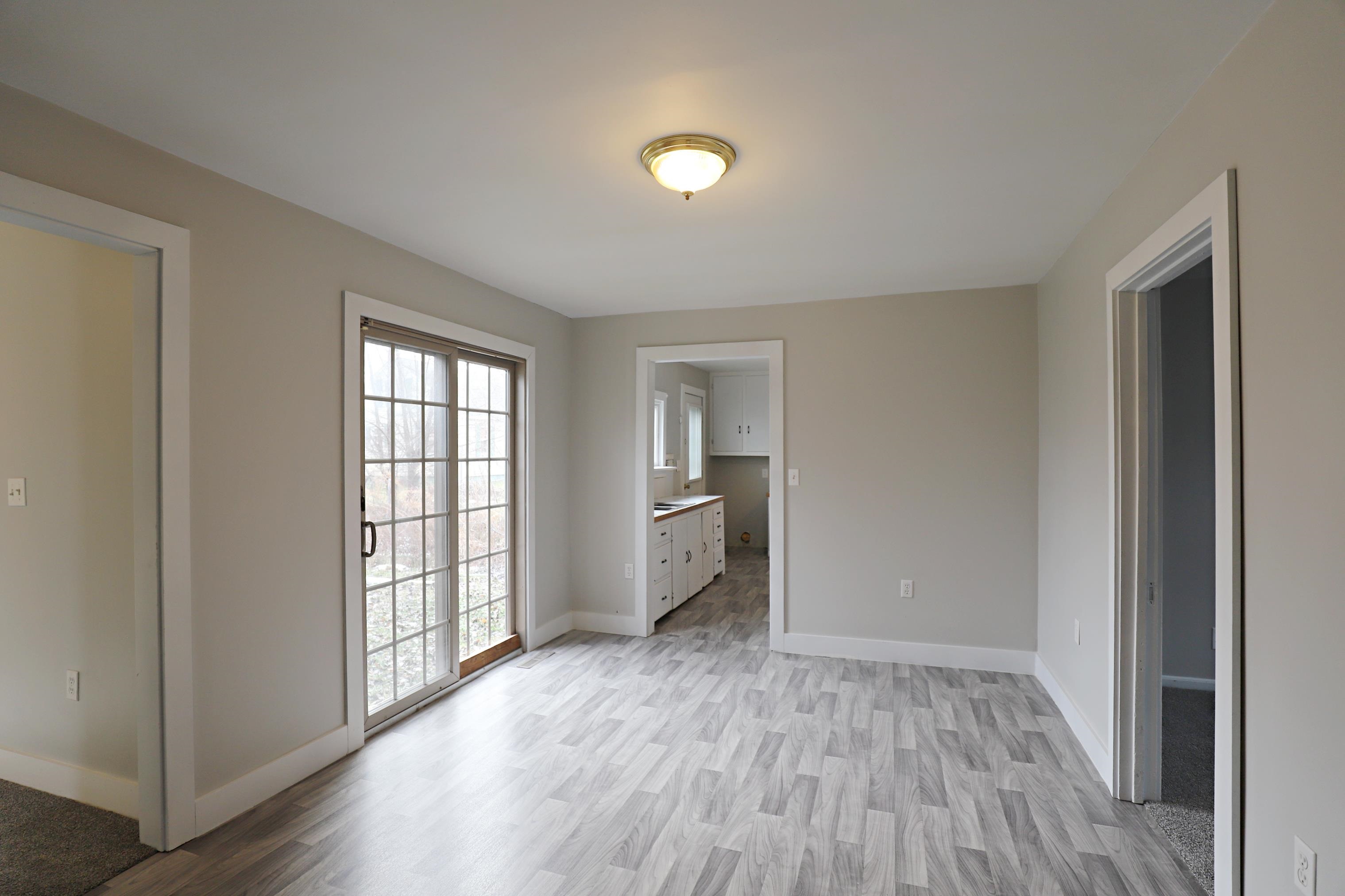 1450 Carman, Burton, MI 48529 Photo