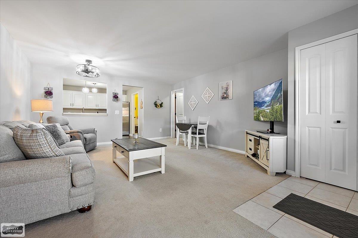 28737 Sheffield Ct Court, Chesterfield Twp, MI, 48047