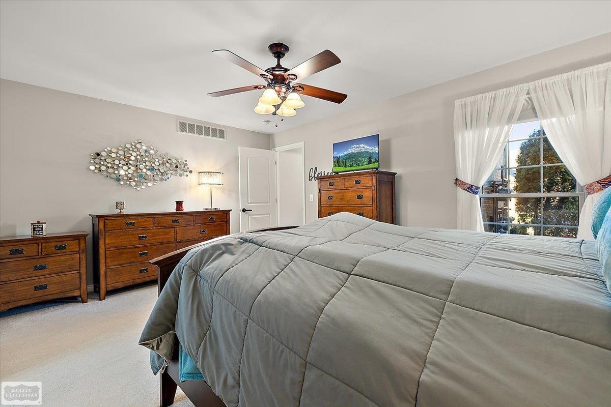 28737 Sheffield Ct Court, Chesterfield Twp, MI, 48047