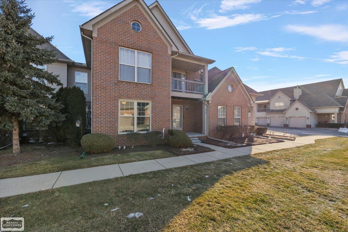 28737 Sheffield Ct Court, Chesterfield Twp, MI, 48047