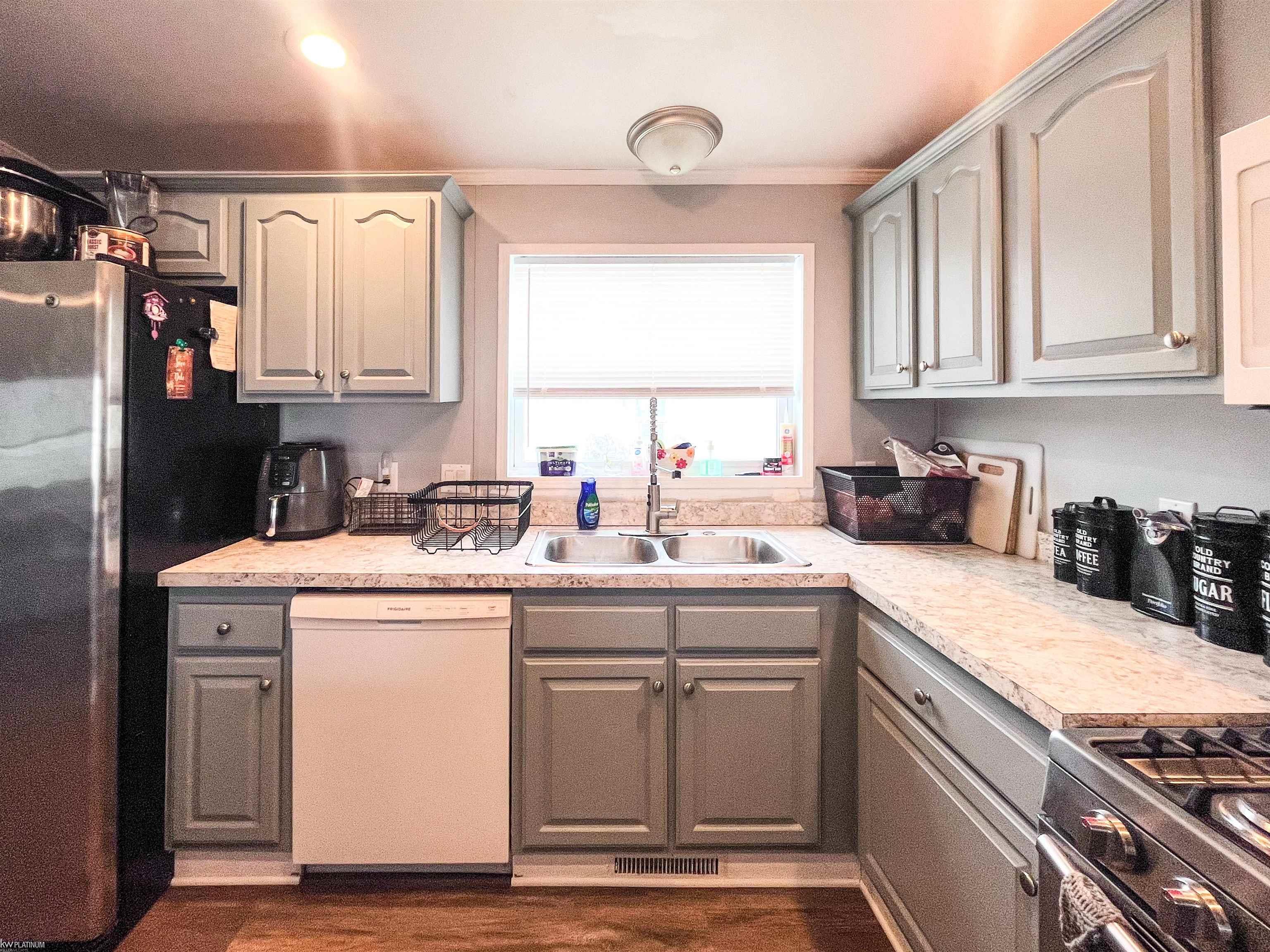 38146 Saint Tropez Drive, Clinton Township, MI, 48038