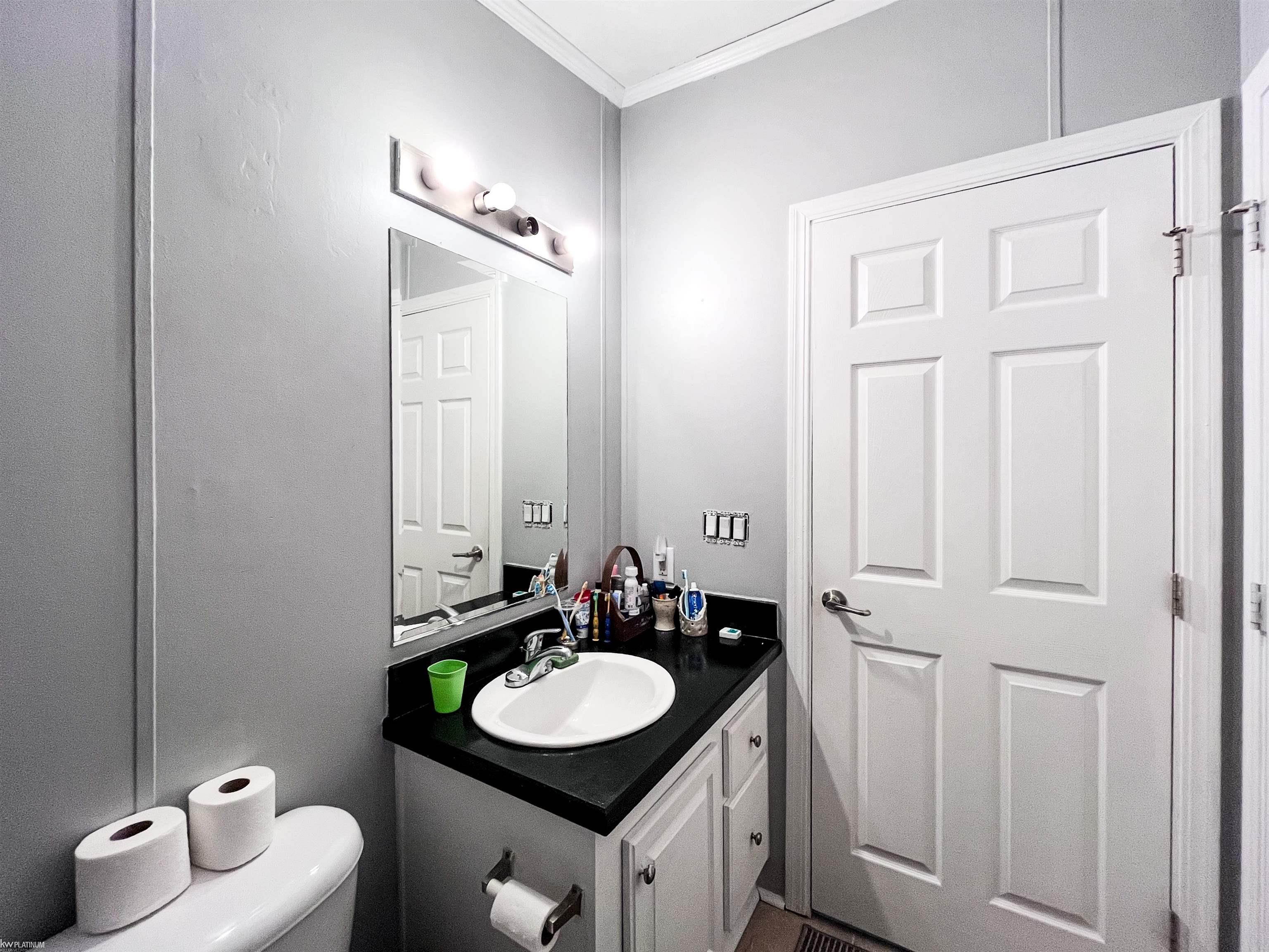 38146 Saint Tropez Drive, Clinton Township, MI, 48038