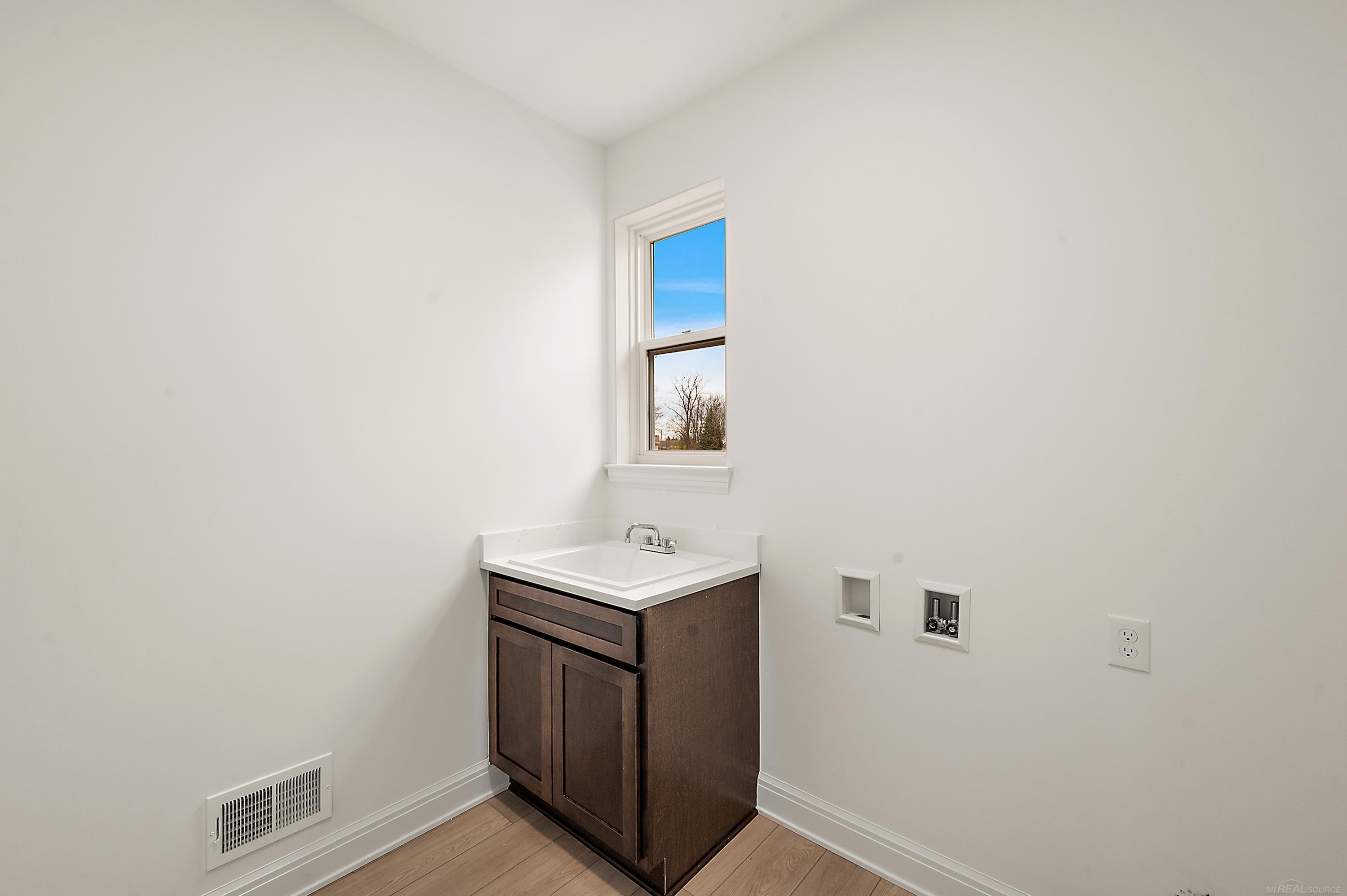 28324 Nadia Lane, Chesterfield, MI, 48047