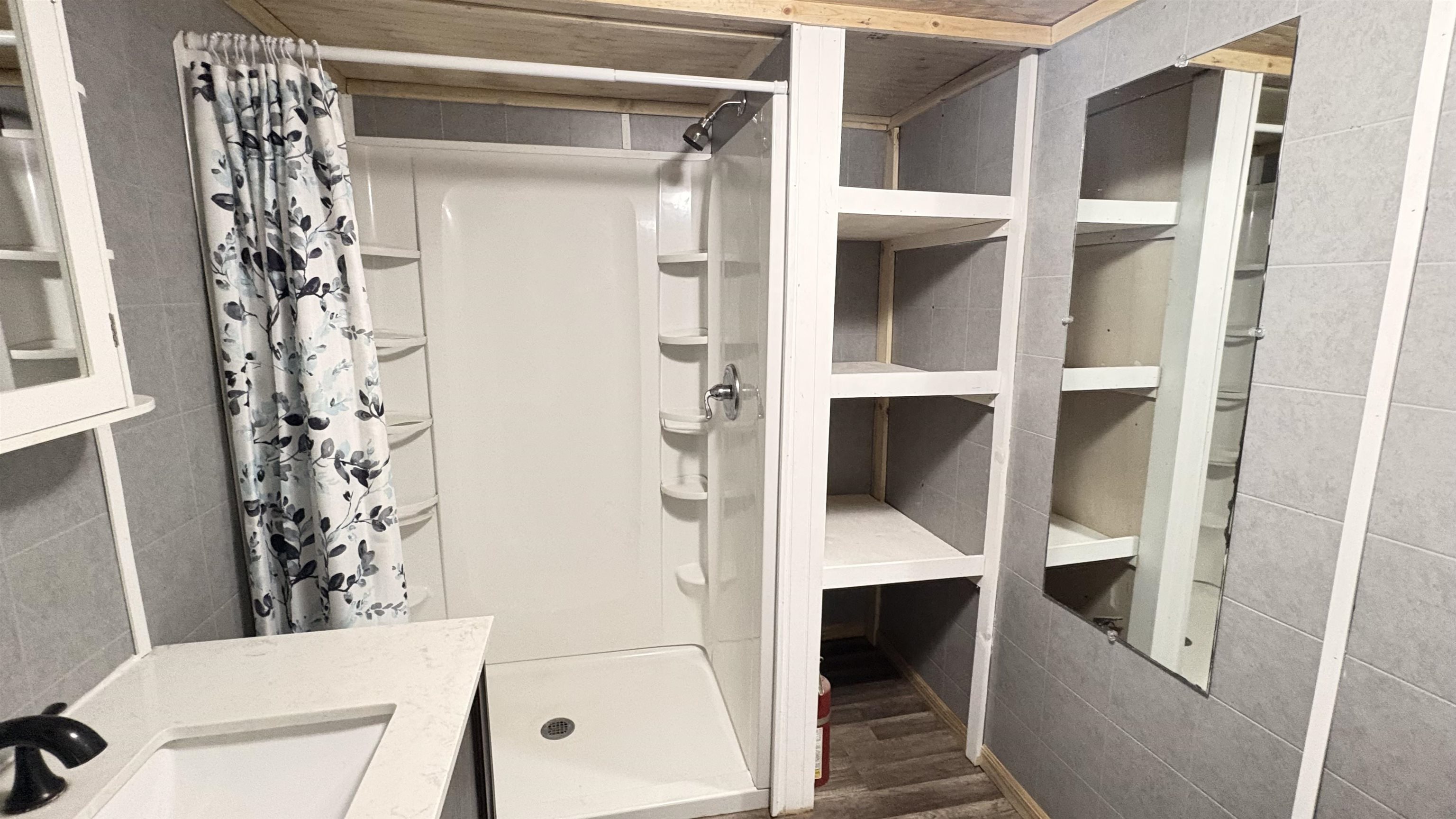 Road, Harrison, MI, 48625