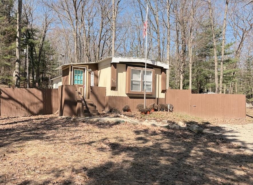 Road, Harrison, MI, 48625