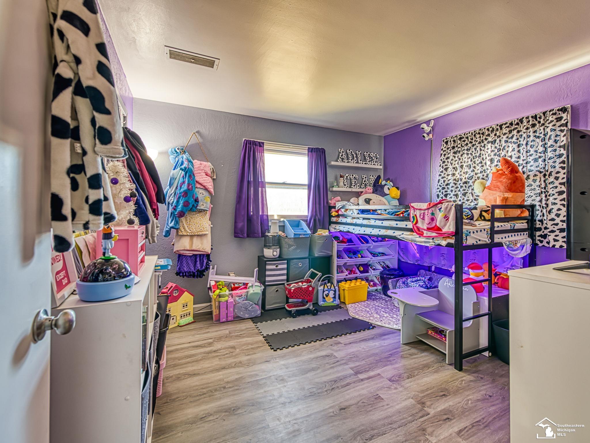 Petersburg, MI, 49270