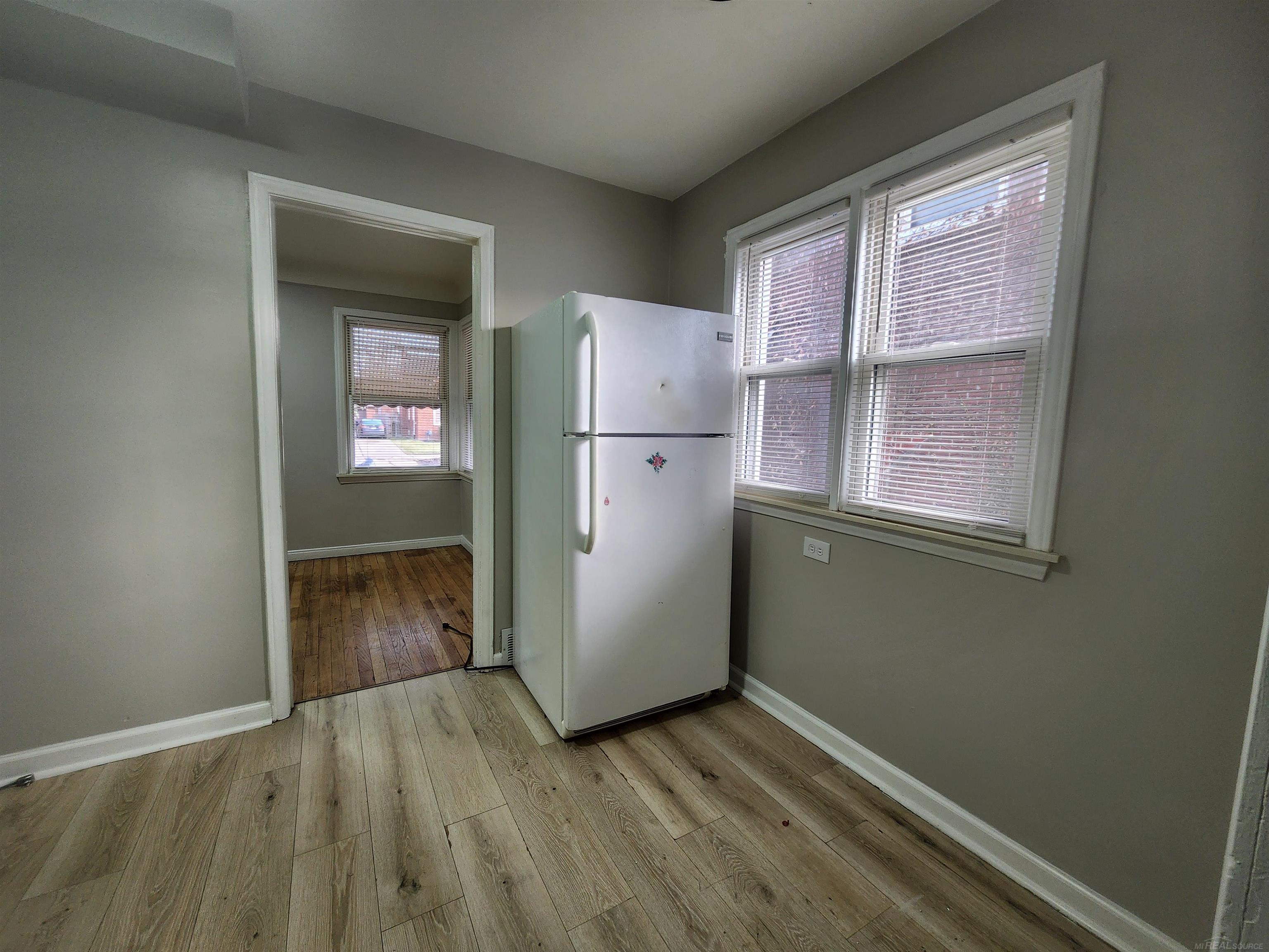 5th image of 15335 Vaughan St, Detroit, MI 48223 | MLS# 58050197322