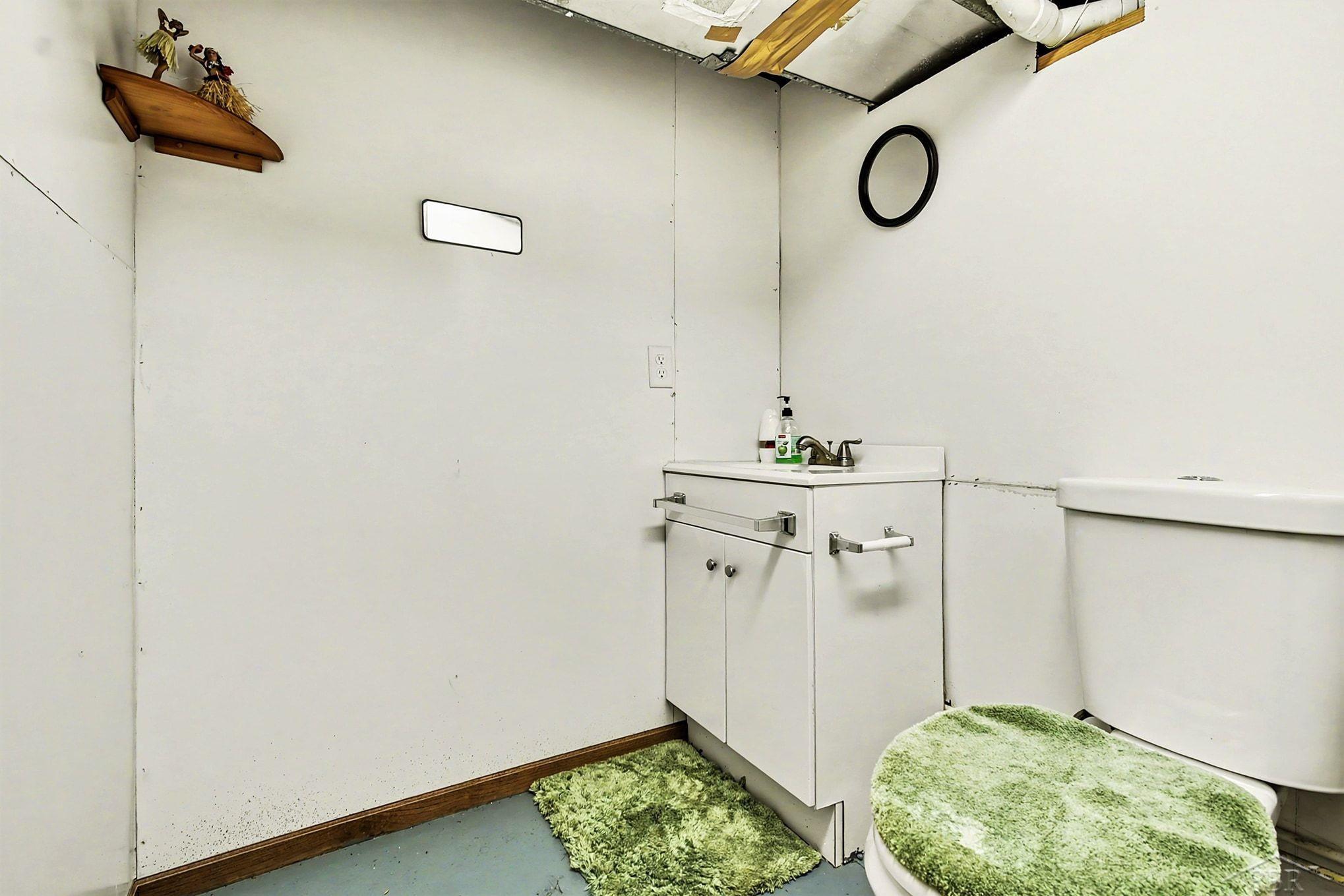 3525 Shattuck Road, Saginaw, MI, 48603